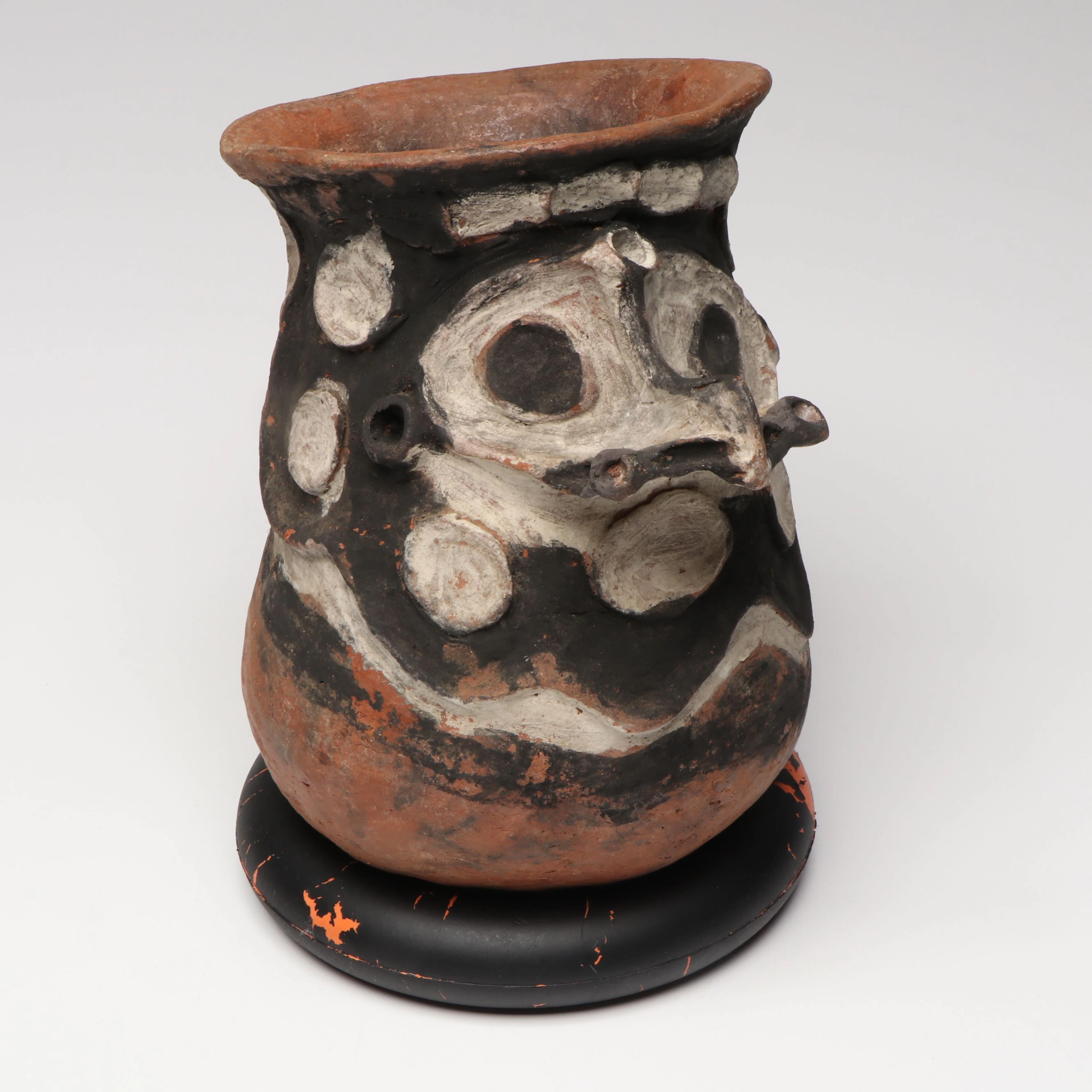 Papua New Guinea Aibom Village Ceramic Sago Storage Jar