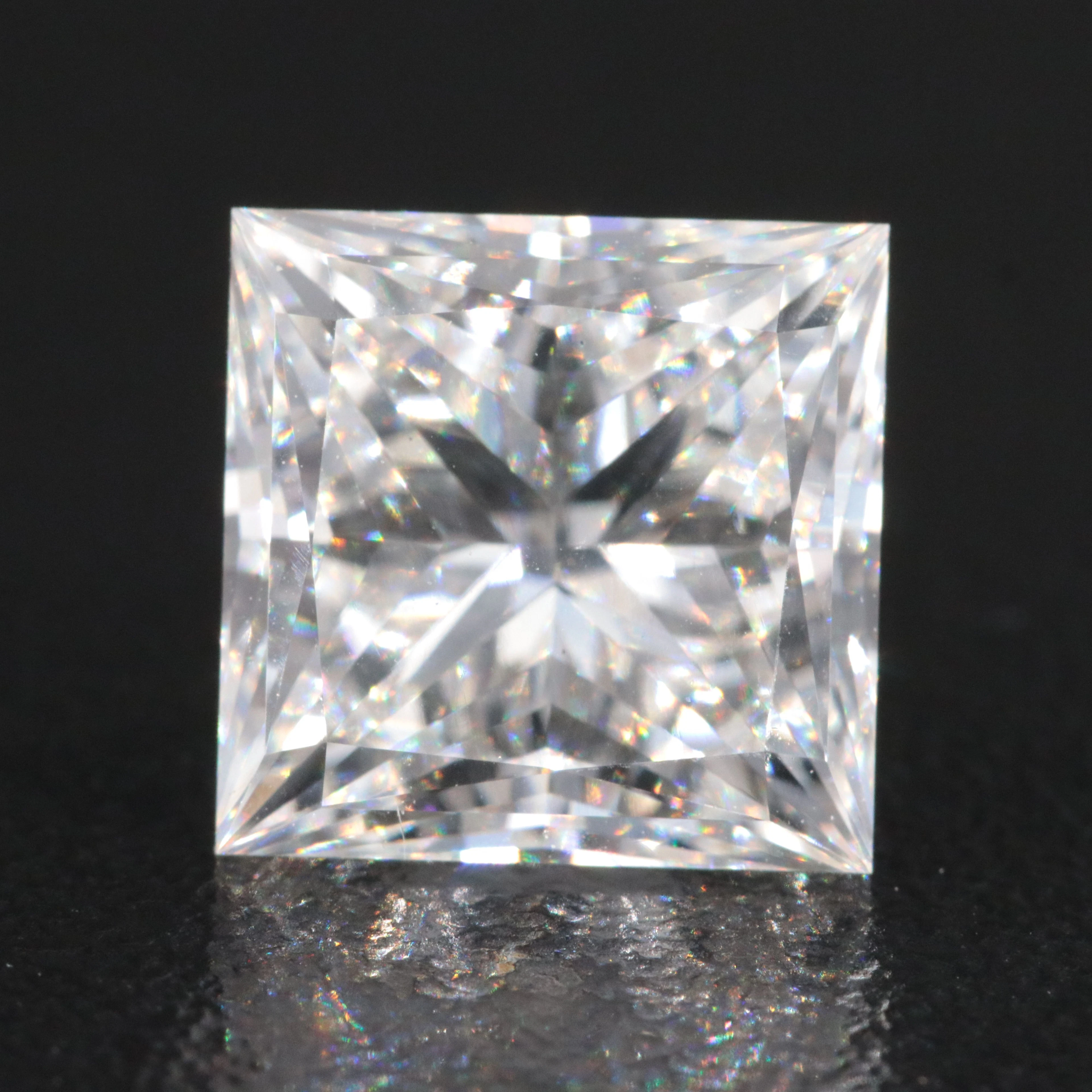 Loose 5.03 CT Lab Grown Diamond with IGI Report