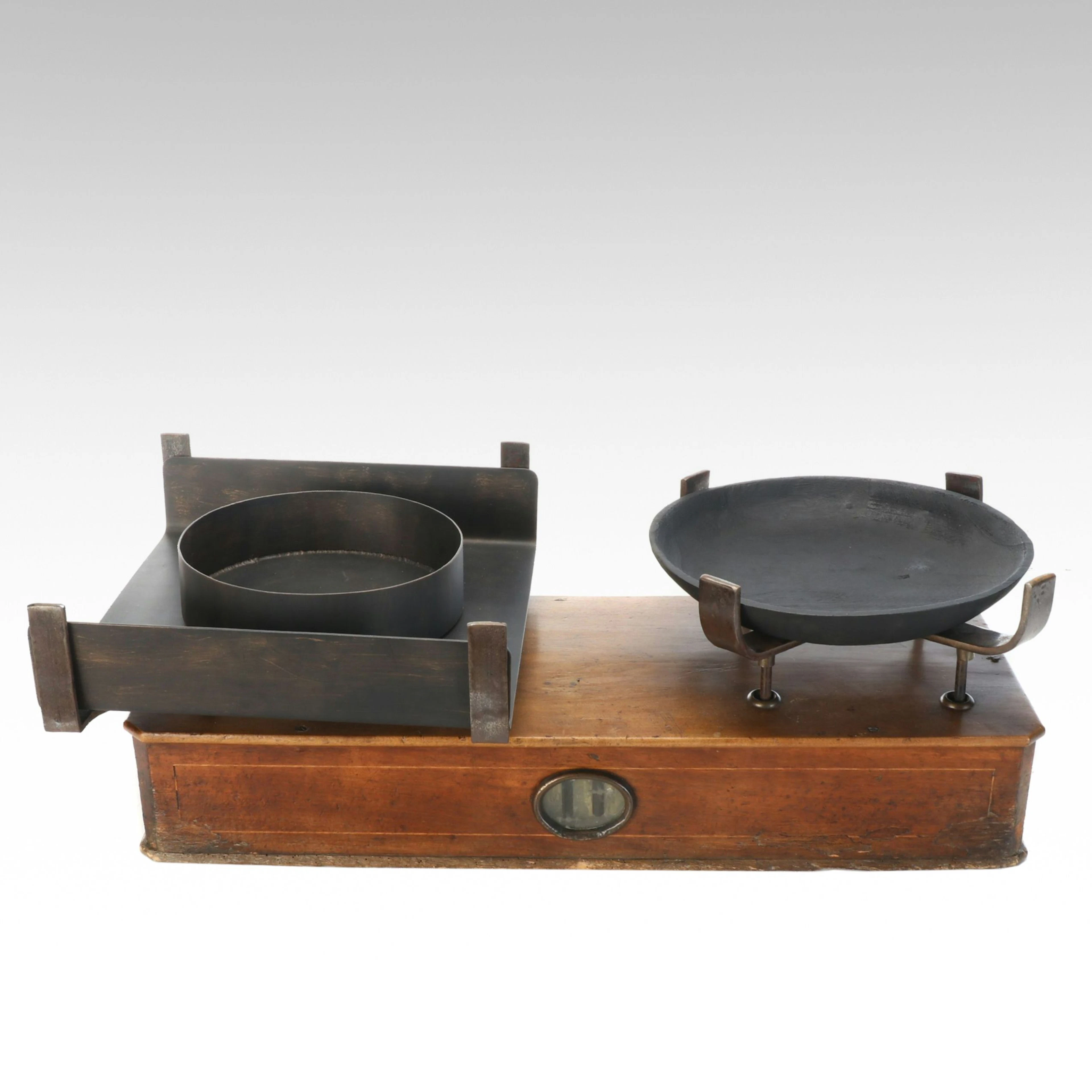 Falcon Frères French Culinary or Commercial Balance Scale, Antique