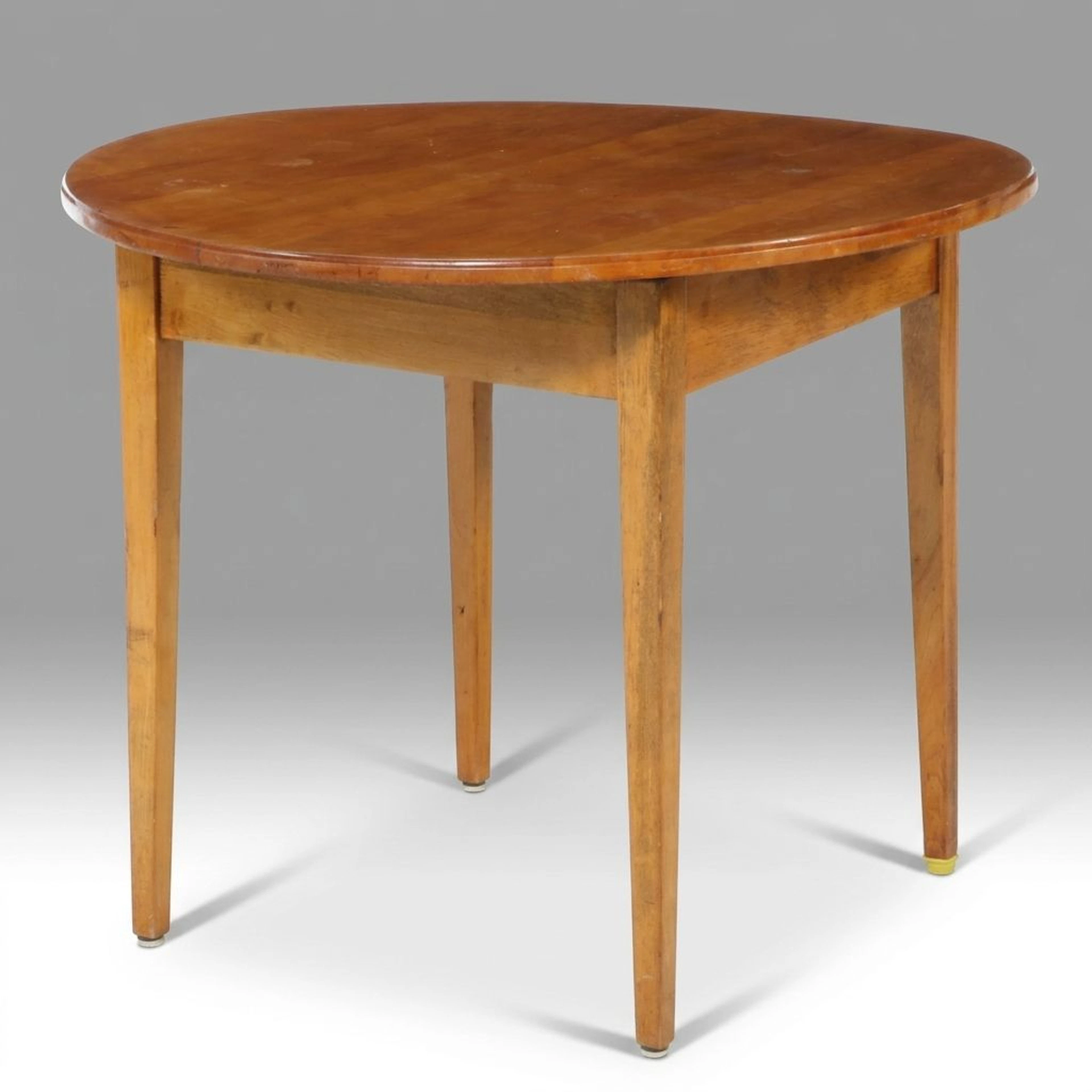 Paine Furniture Co. Colonial Revival Maple Drop-Leaf Dining Table