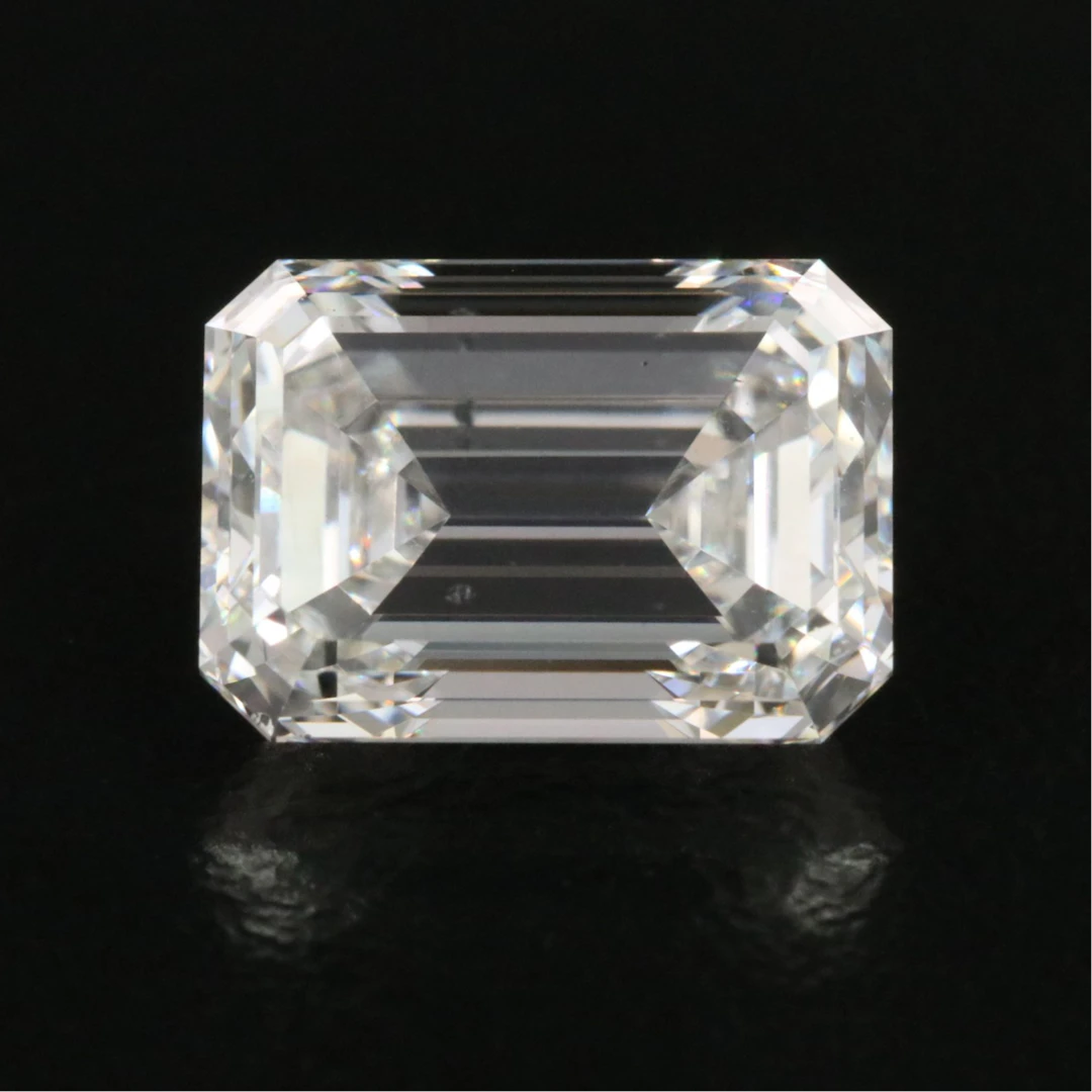Loose 3.09 CT Lab Grown Diamond with IGI Report