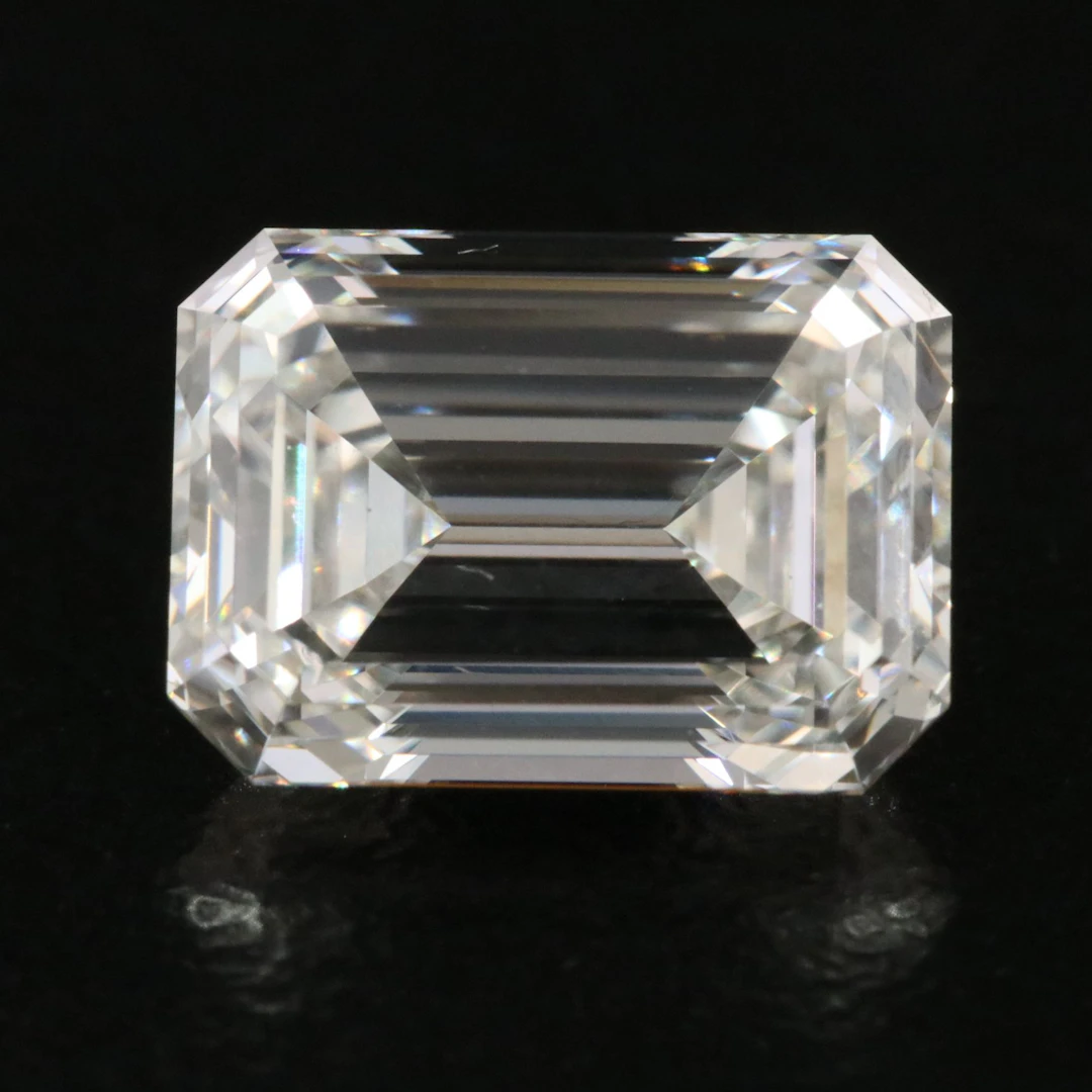 Loose 3.09 CT Lab Grown Diamond with IGI Report
