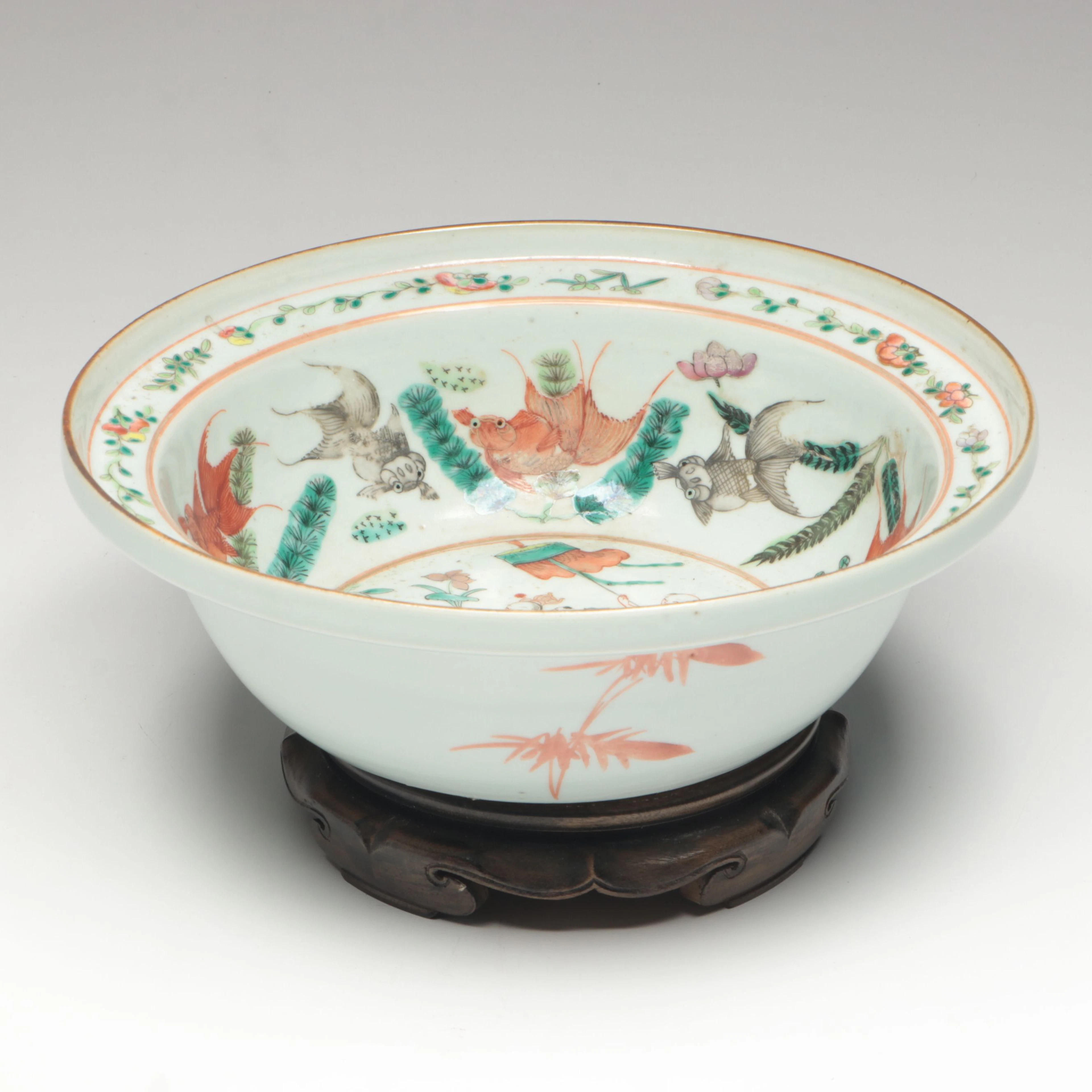 Chinese Late Qing Dynasty Famille Verte Porcelain Bowl