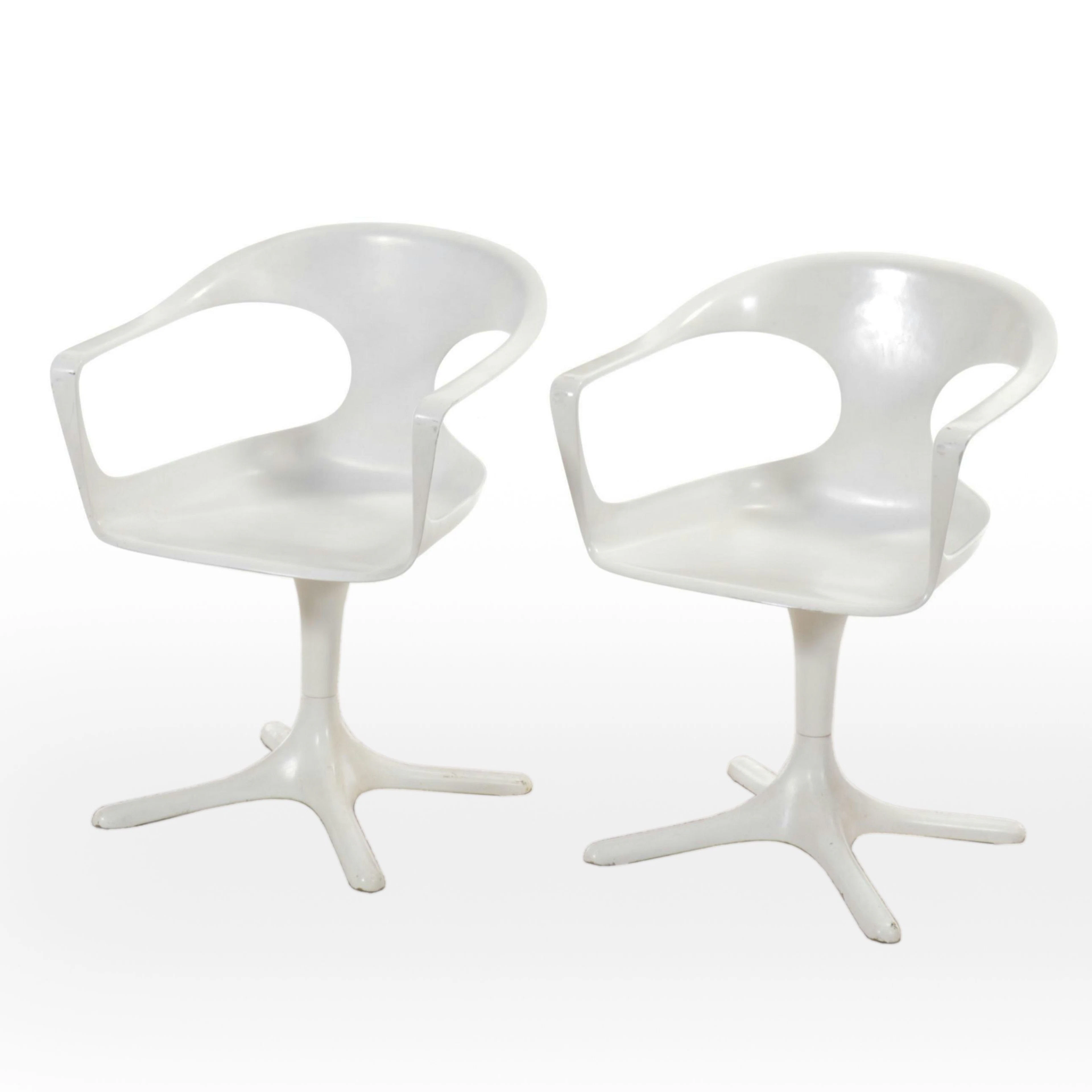 Pair of Lübke "Möbel Mann" Mid Century Modern White Acrylic Armchairs