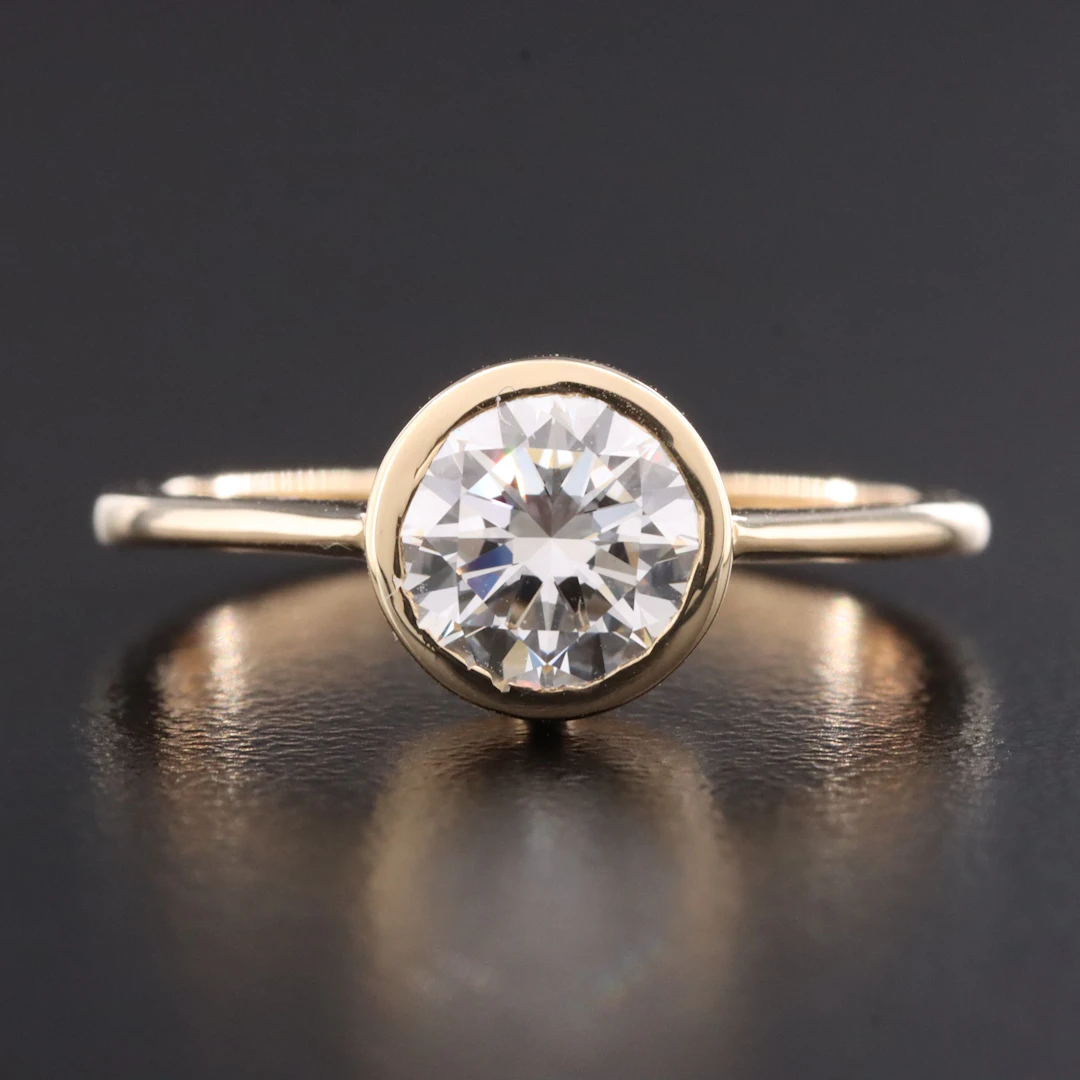 14K 1.25 CT Lab Grown Diamond Solitaire Ring with IGI Report
