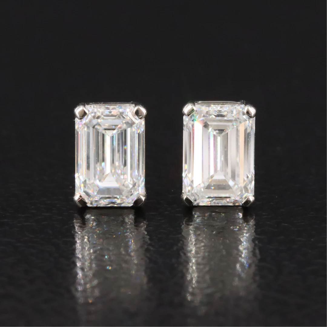 Platinum 1.01 CTW Diamond Stud Earrings with GIA Reports