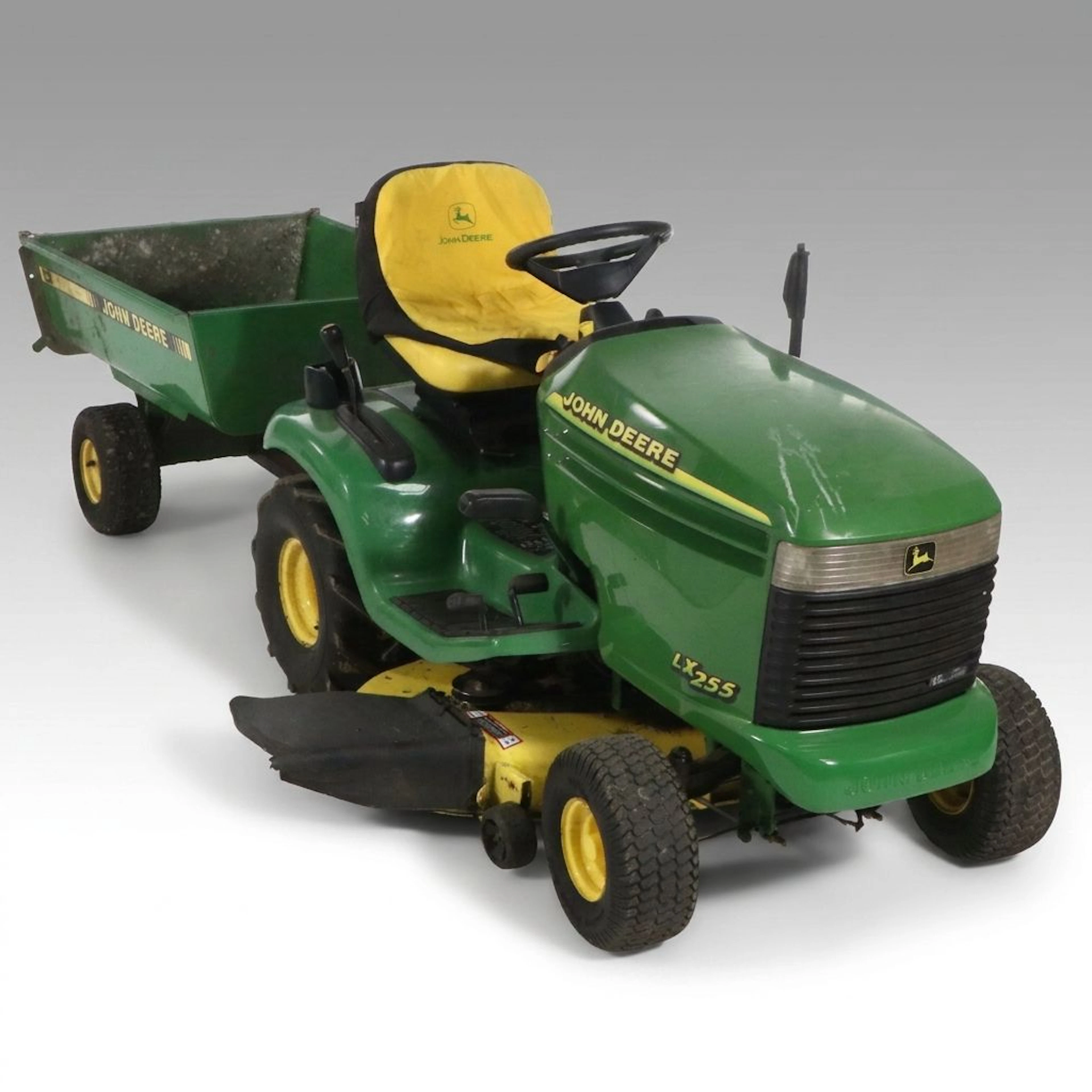 John Deere LX255 Riding Lawnmower with Model 10 Cart