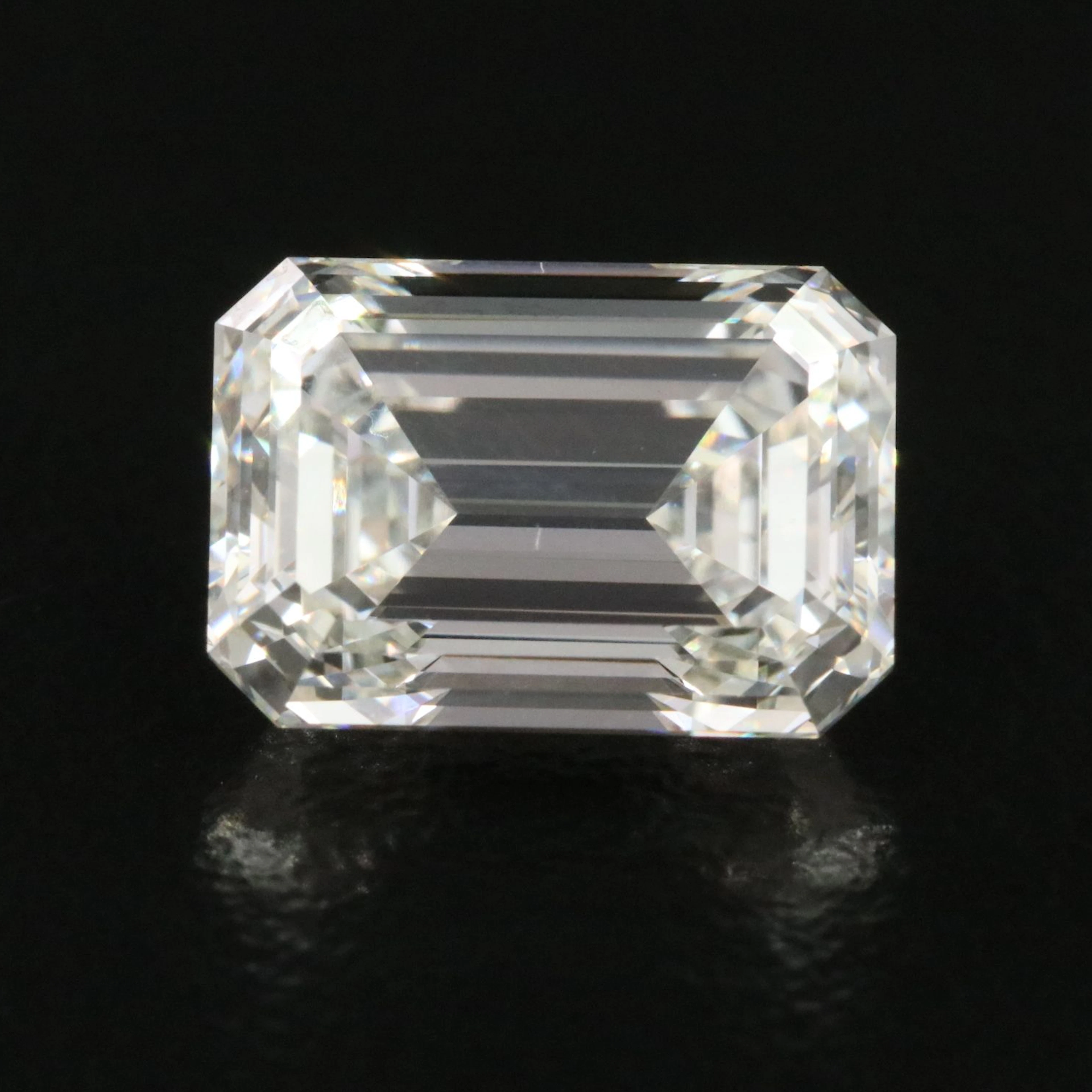 Loose 3.06 CT Lab Grown Diamond with IGI Report