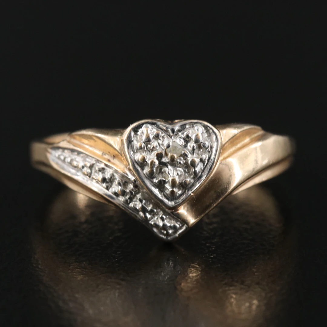 10K Diamond Heart Ring