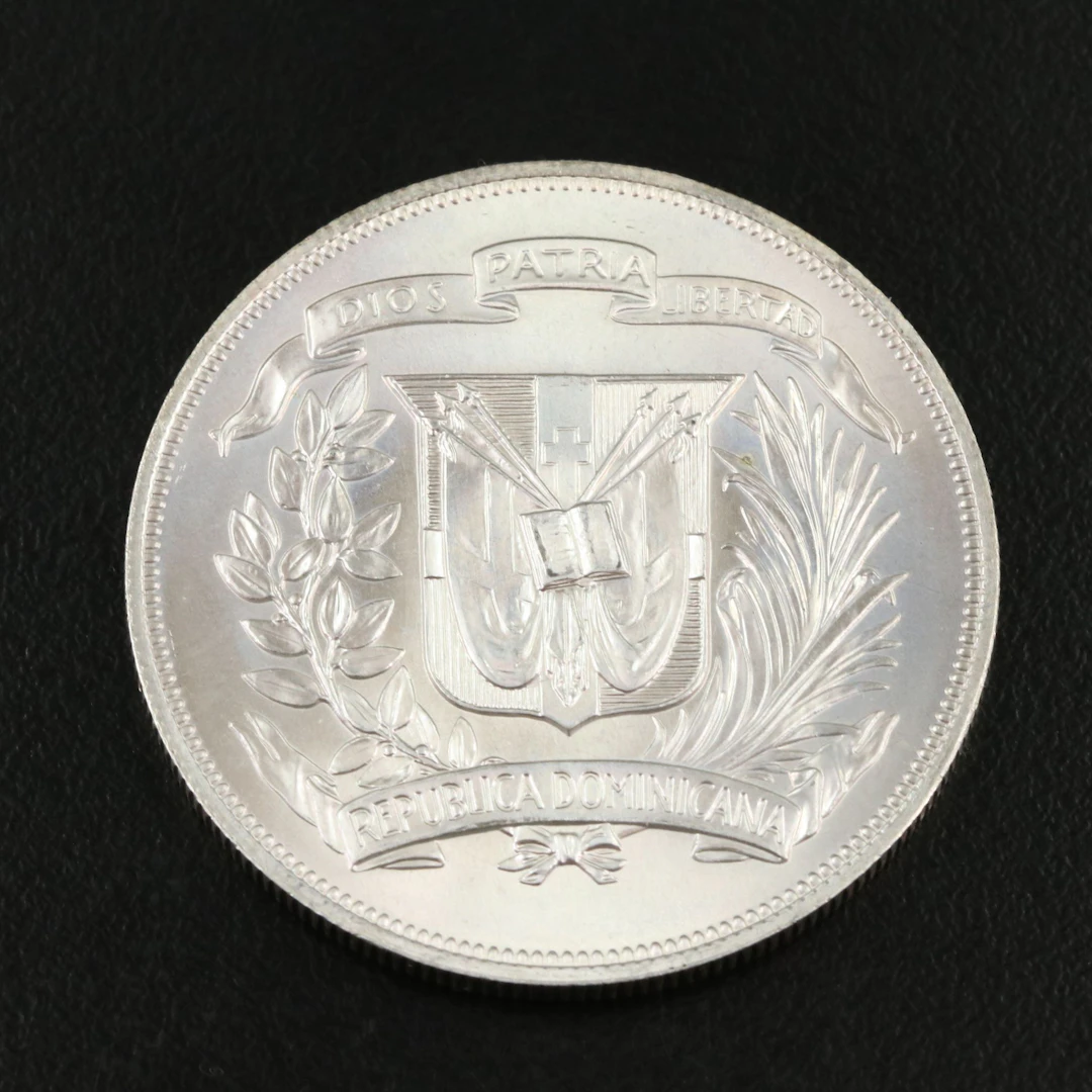 1974 Dominican Republic Silver Commemorative One Peso Coin