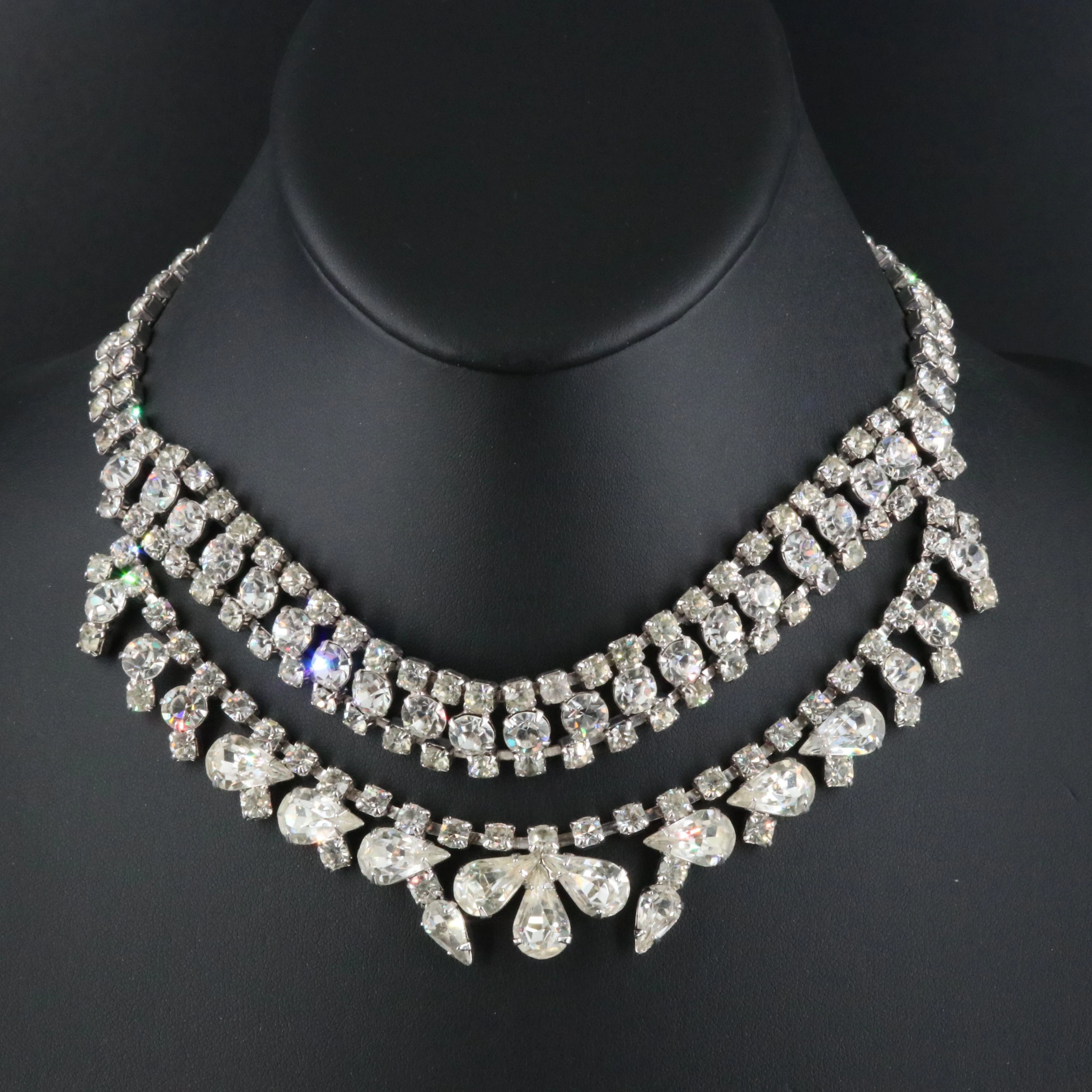 Weiss Rhinestone Fringe Choker Necklace