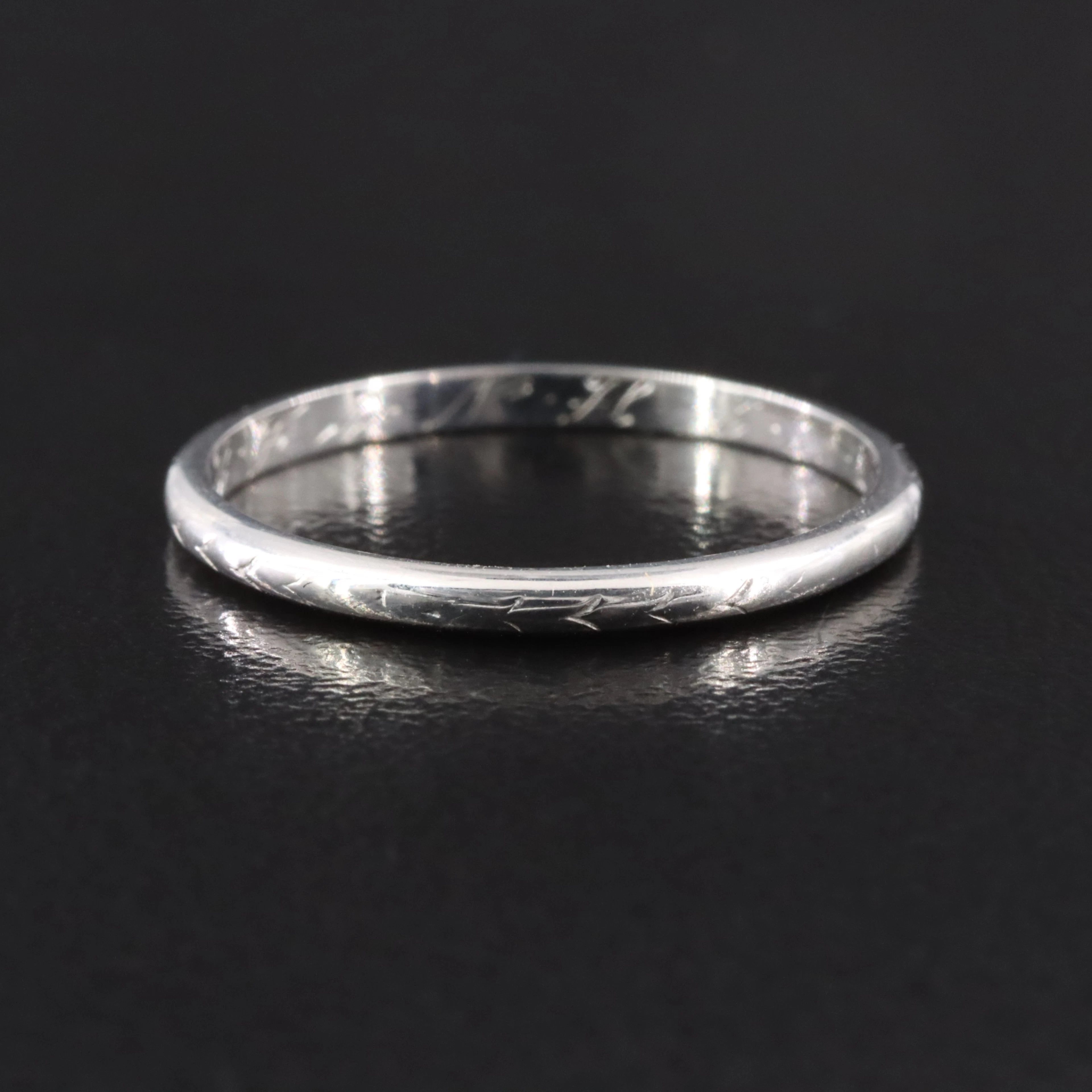 Vintage Belais 18K Band, 1930s