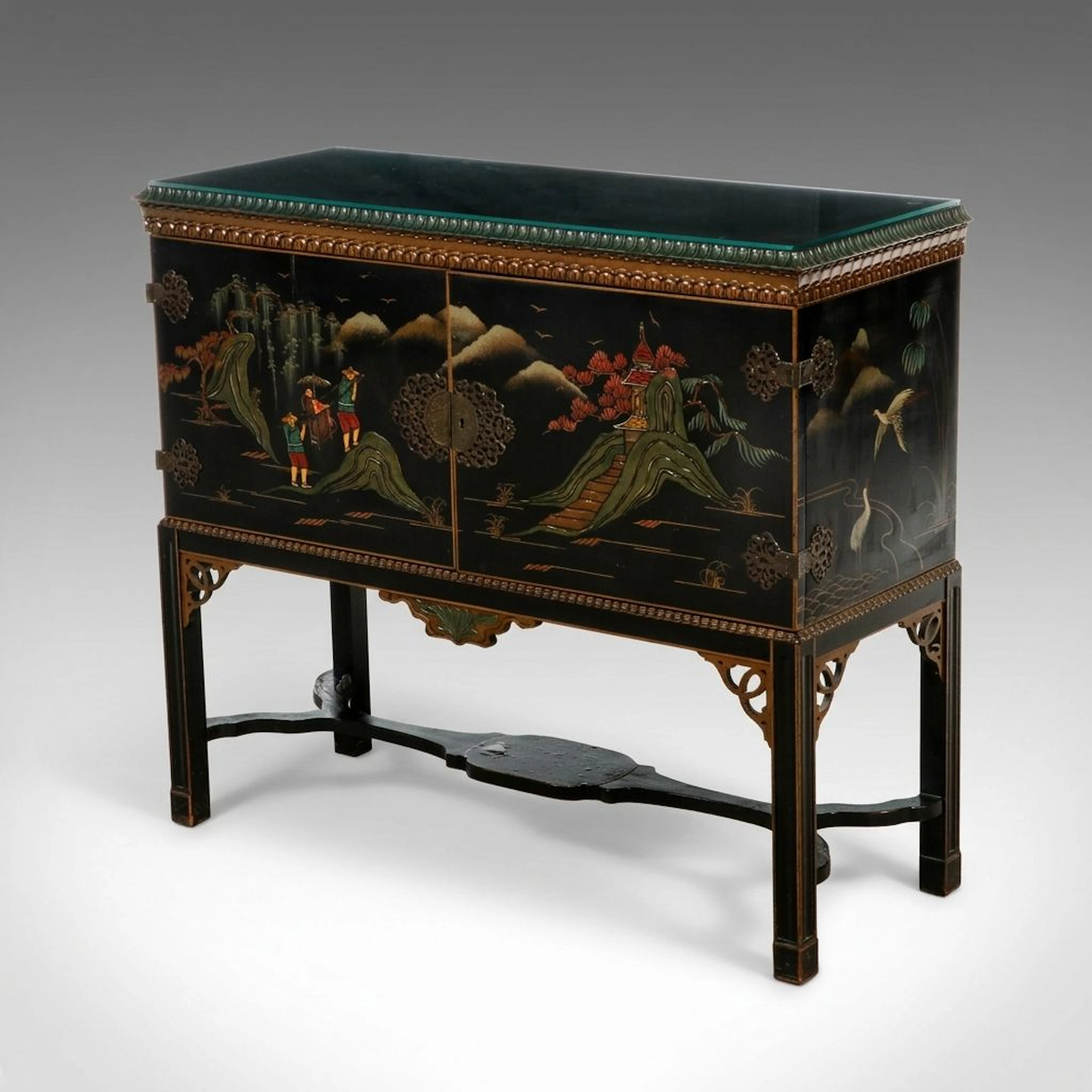 Robert Keith Chinese Style Lacquered Buffet, Mid to Late 20th Century