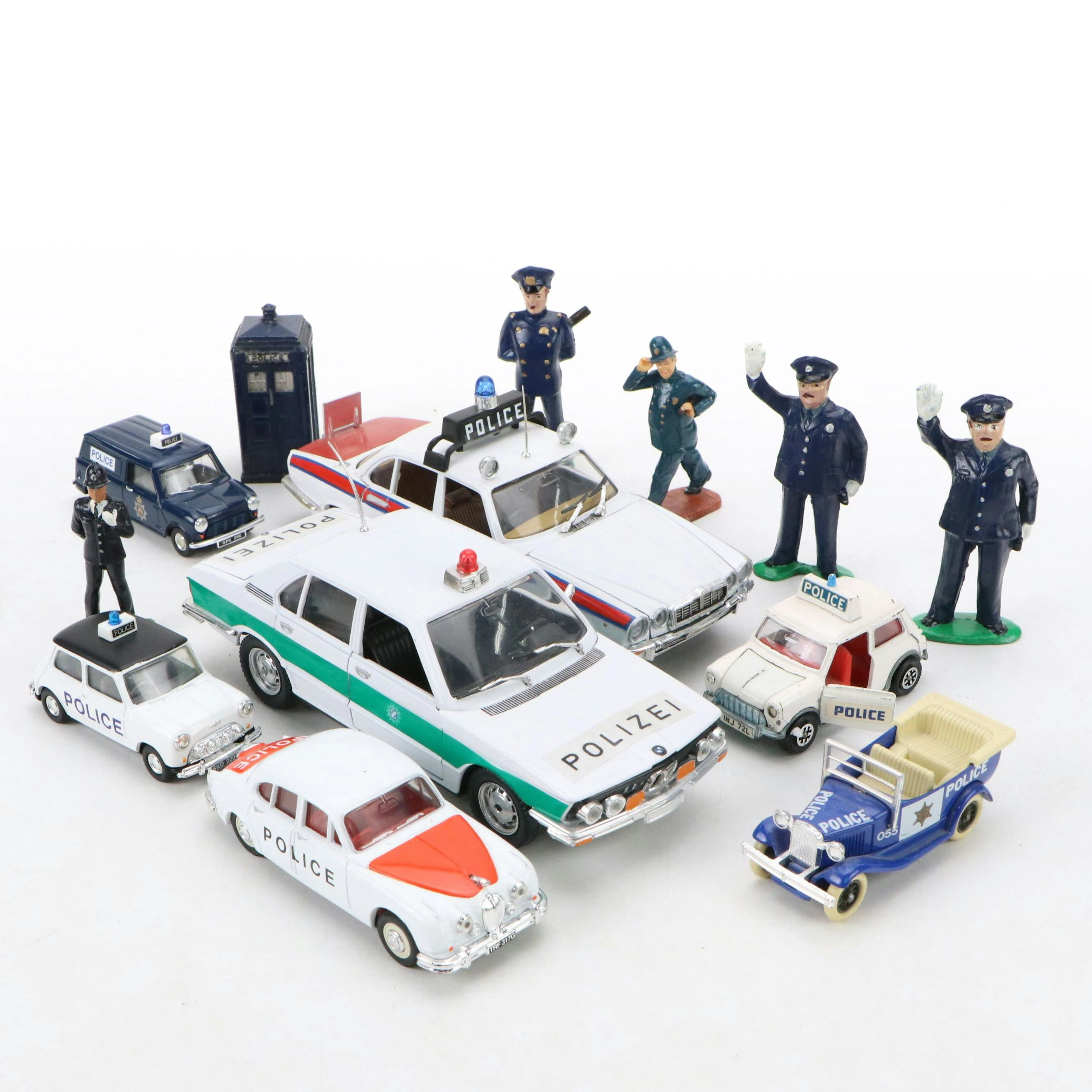 Police and Polizei Scale Model Police Cars, Call Box, Traffic Officers, Bobbies