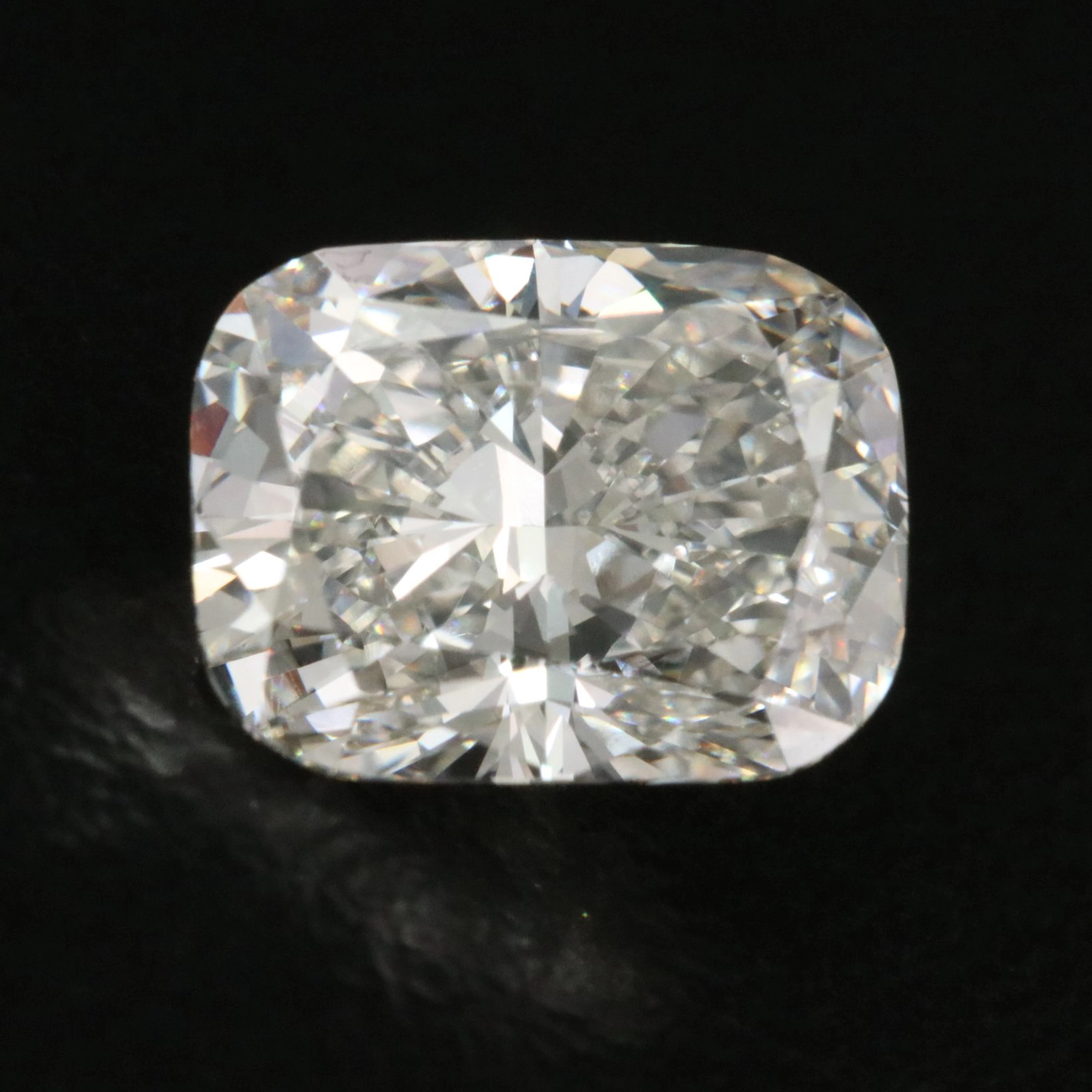 Loose 2.03 CT Lab Grown Diamond with IGI Report