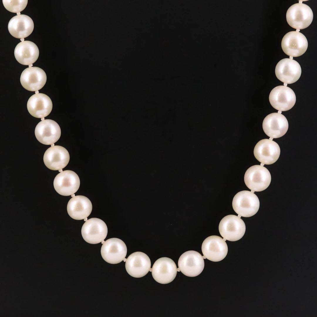 Pearl Necklace with 14K Clasp