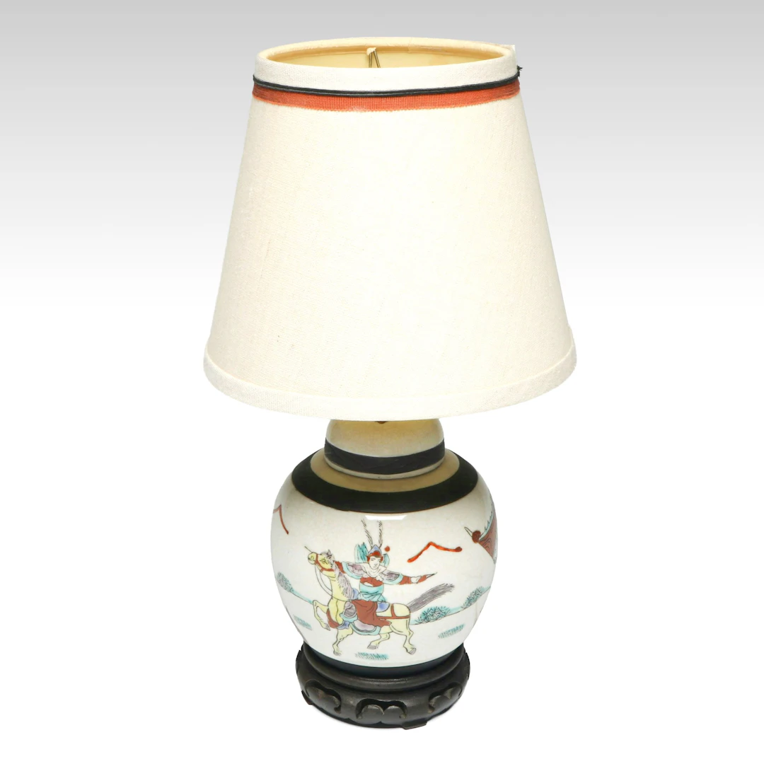 Chinese Style Porcelain Ginger Jar Table Lamp, Vintage