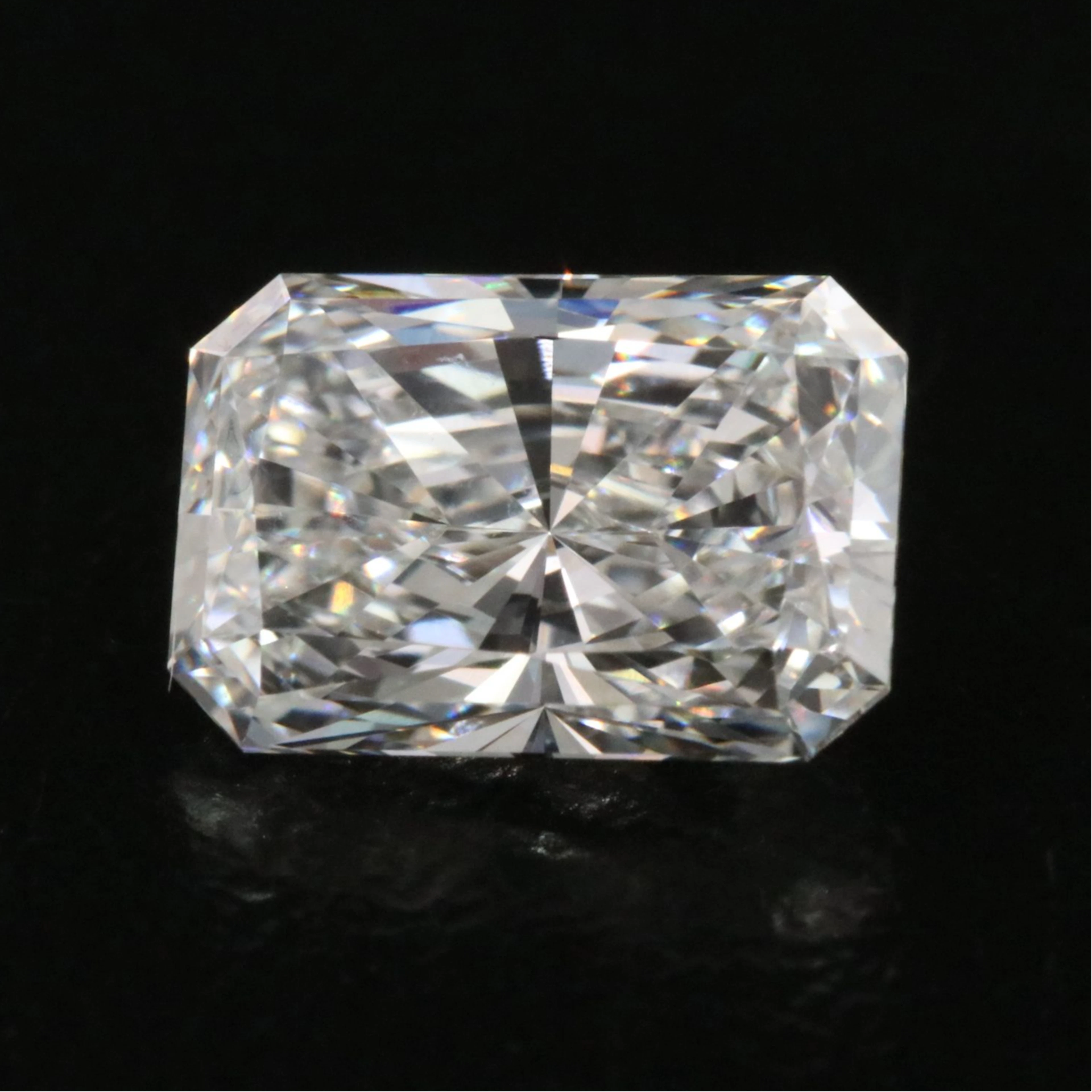 Loose 1.60 CT Lab Grown Diamond with IGI Report