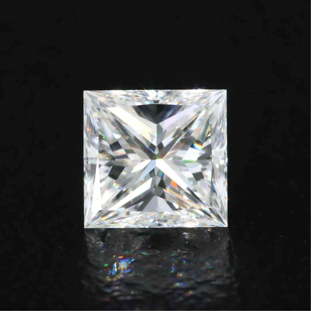 Loose 0.95 CT Diamond with GIA Report