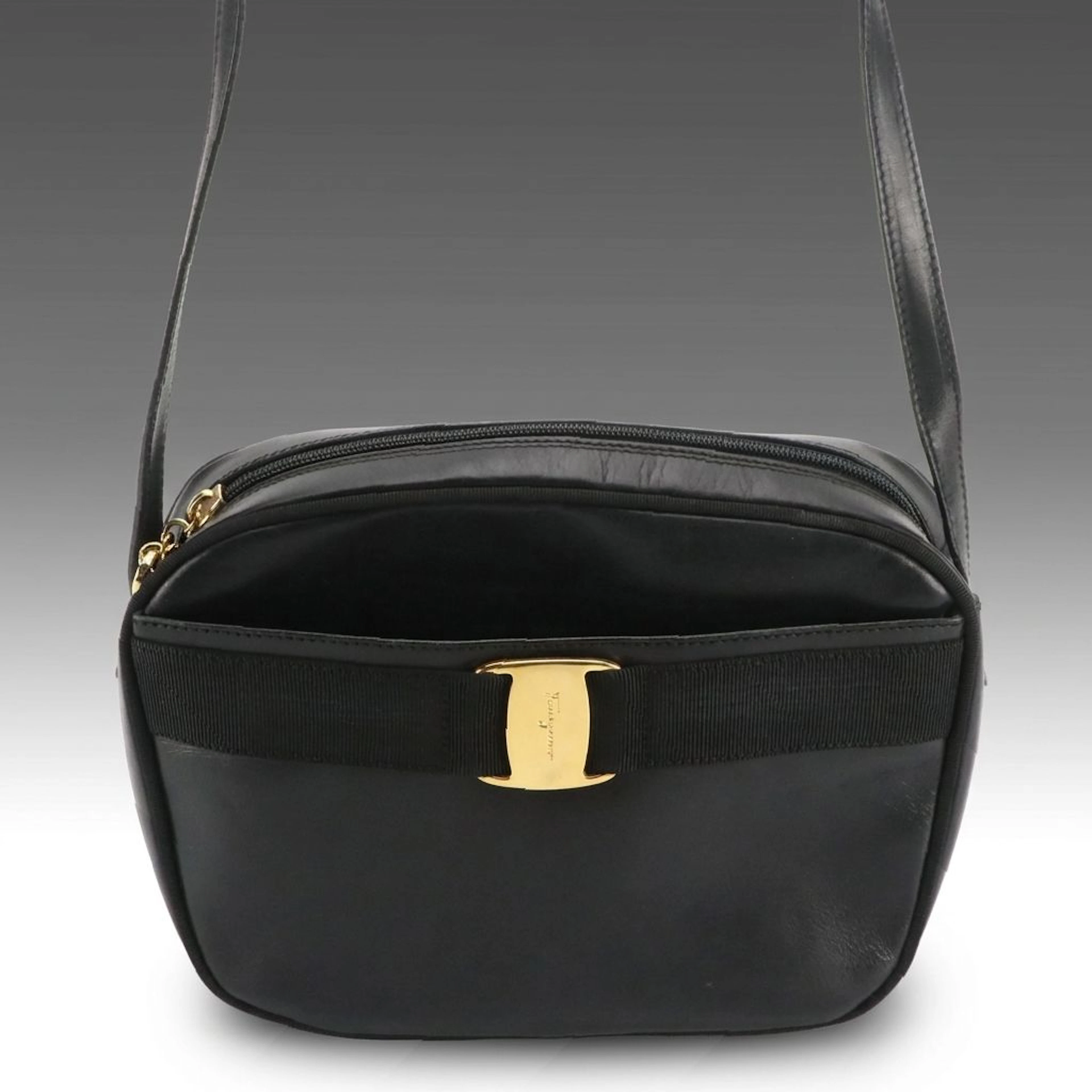Salvatore Ferragamo Vara Bow Leather Shoulder Bag