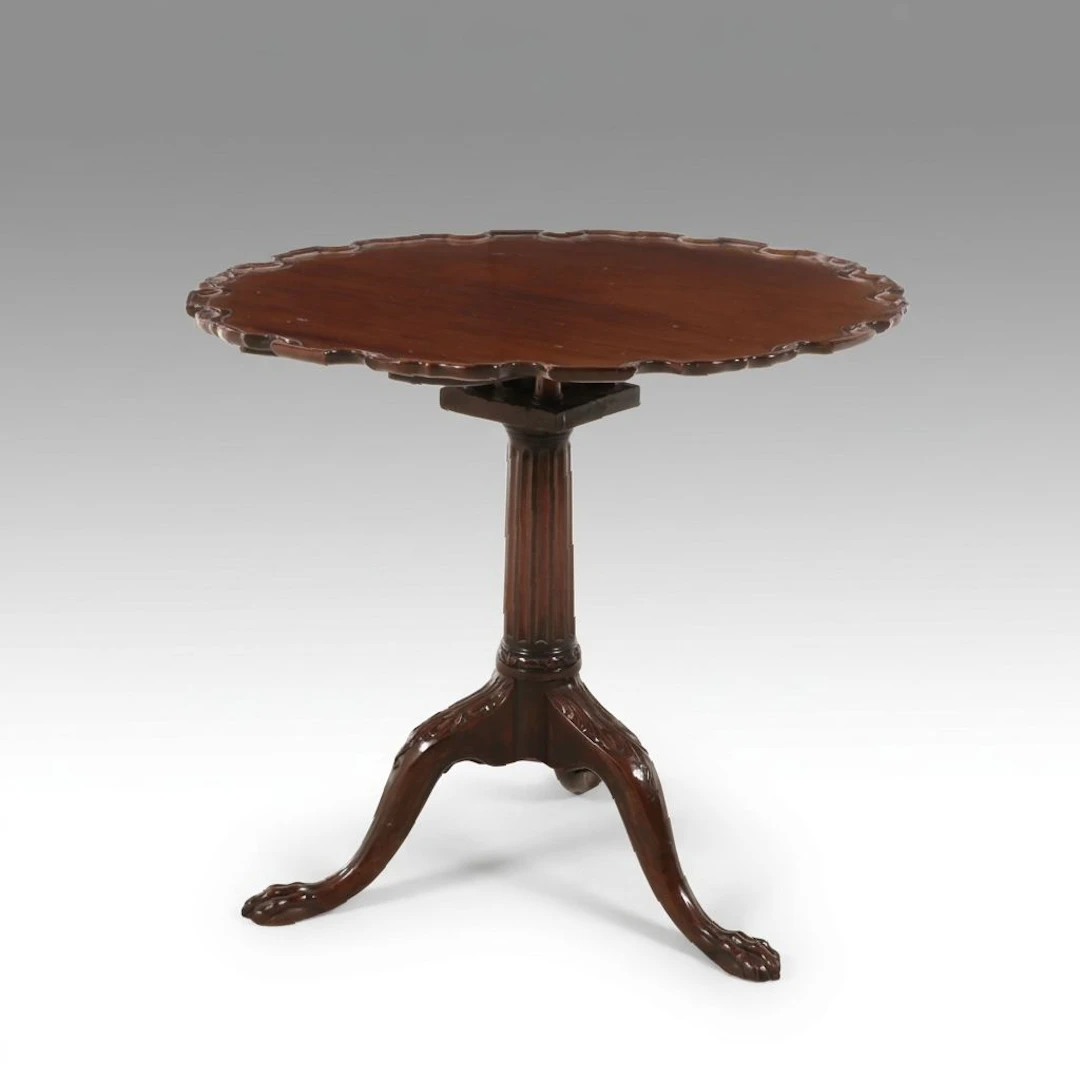 Chippendale Style Piecrust Tilt-Top Table, 20th Century