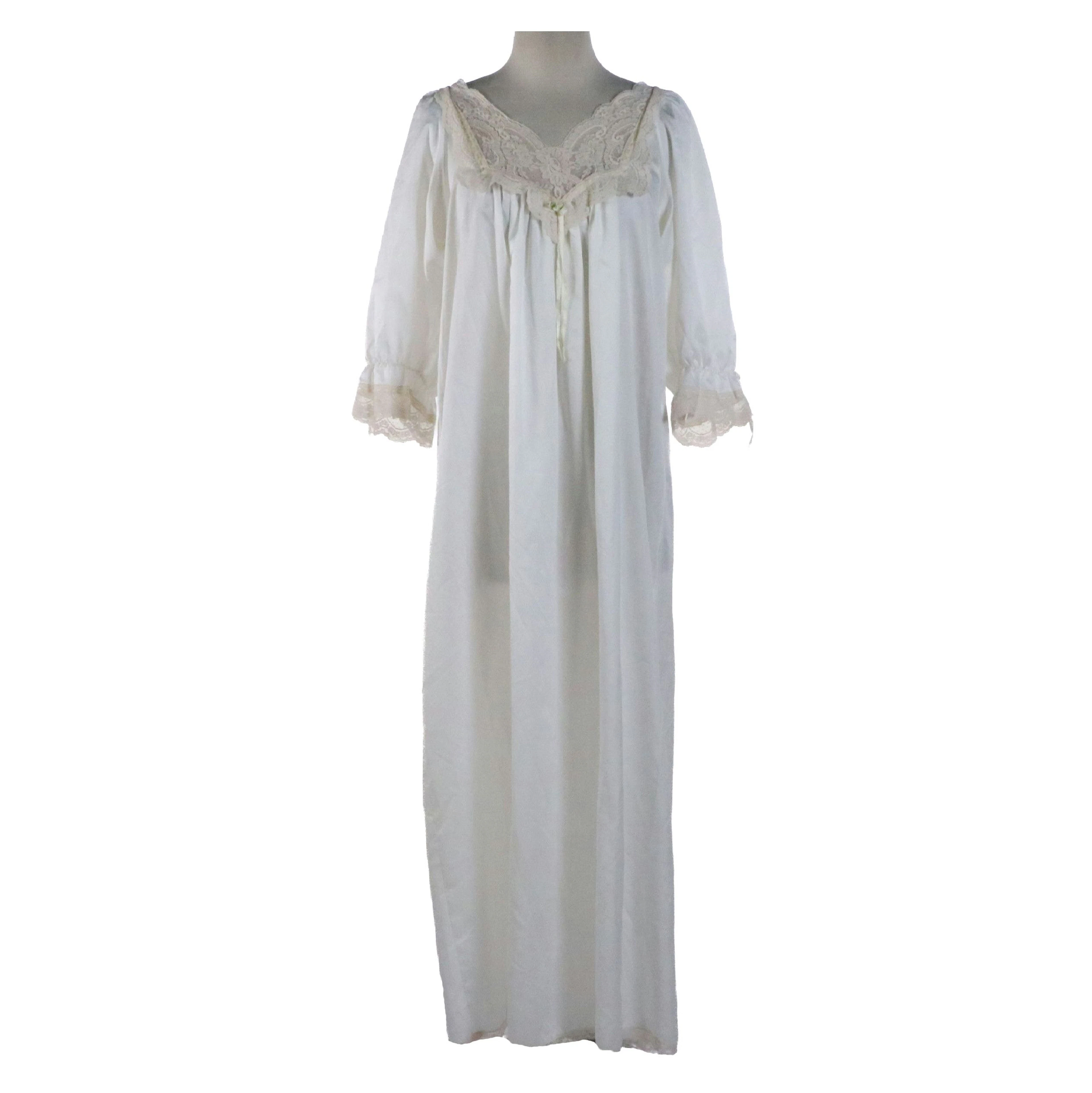 Christian Dior Vintage White Lace Trimmed Nightgown