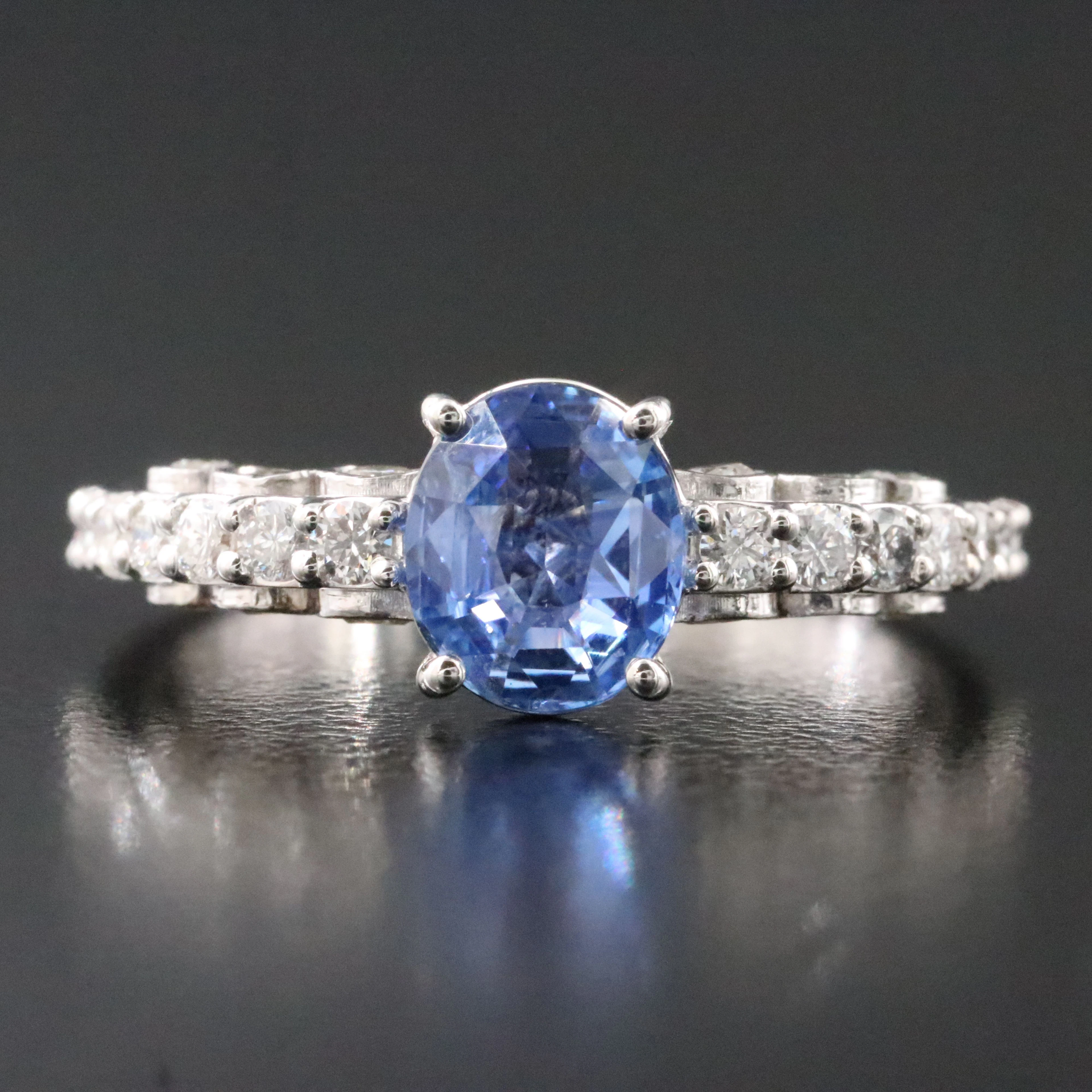 14K 1.34 CT Ceylon Sapphire and Diamond Ring with GIA Report