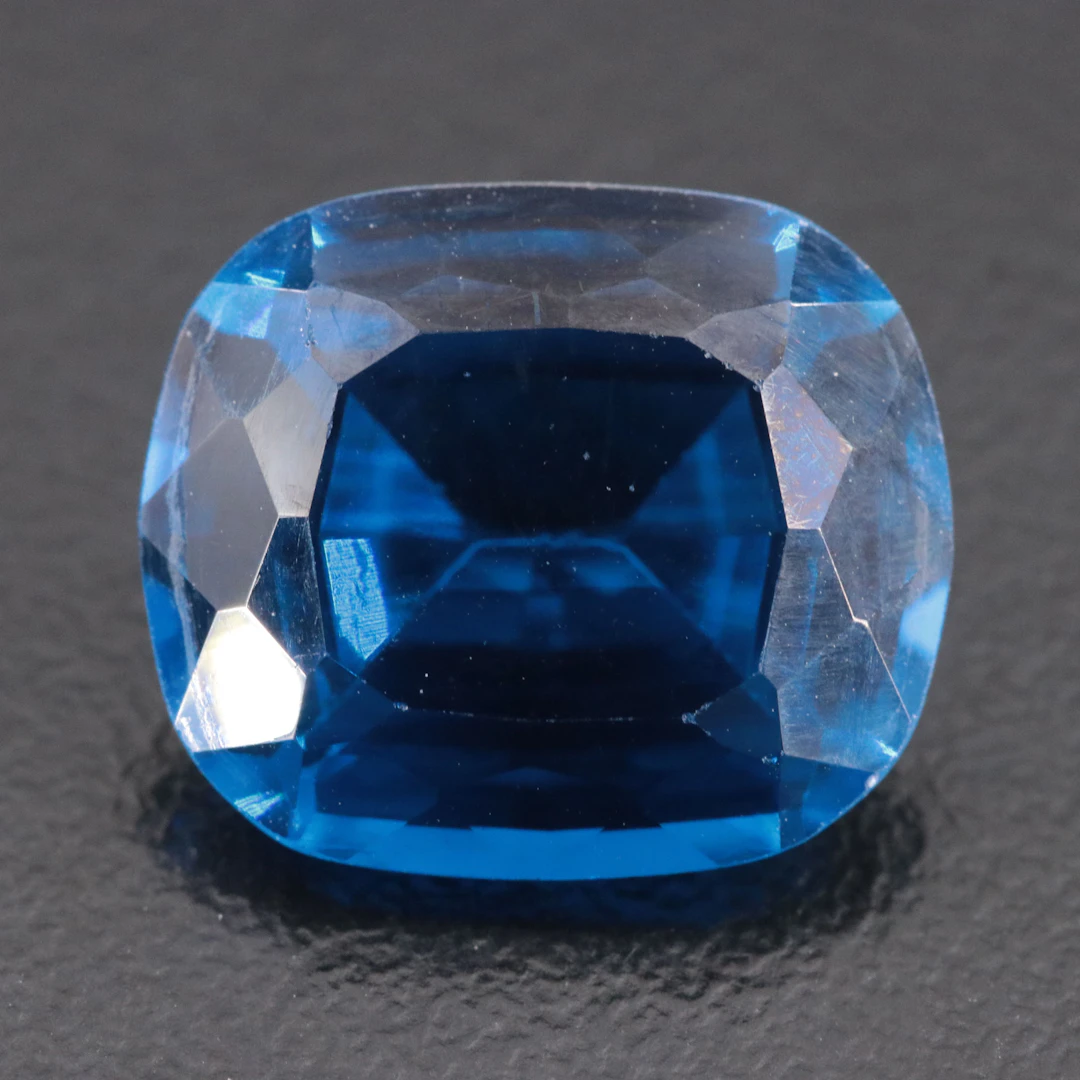 Loose 9.30 CT Lab Grown Spinel