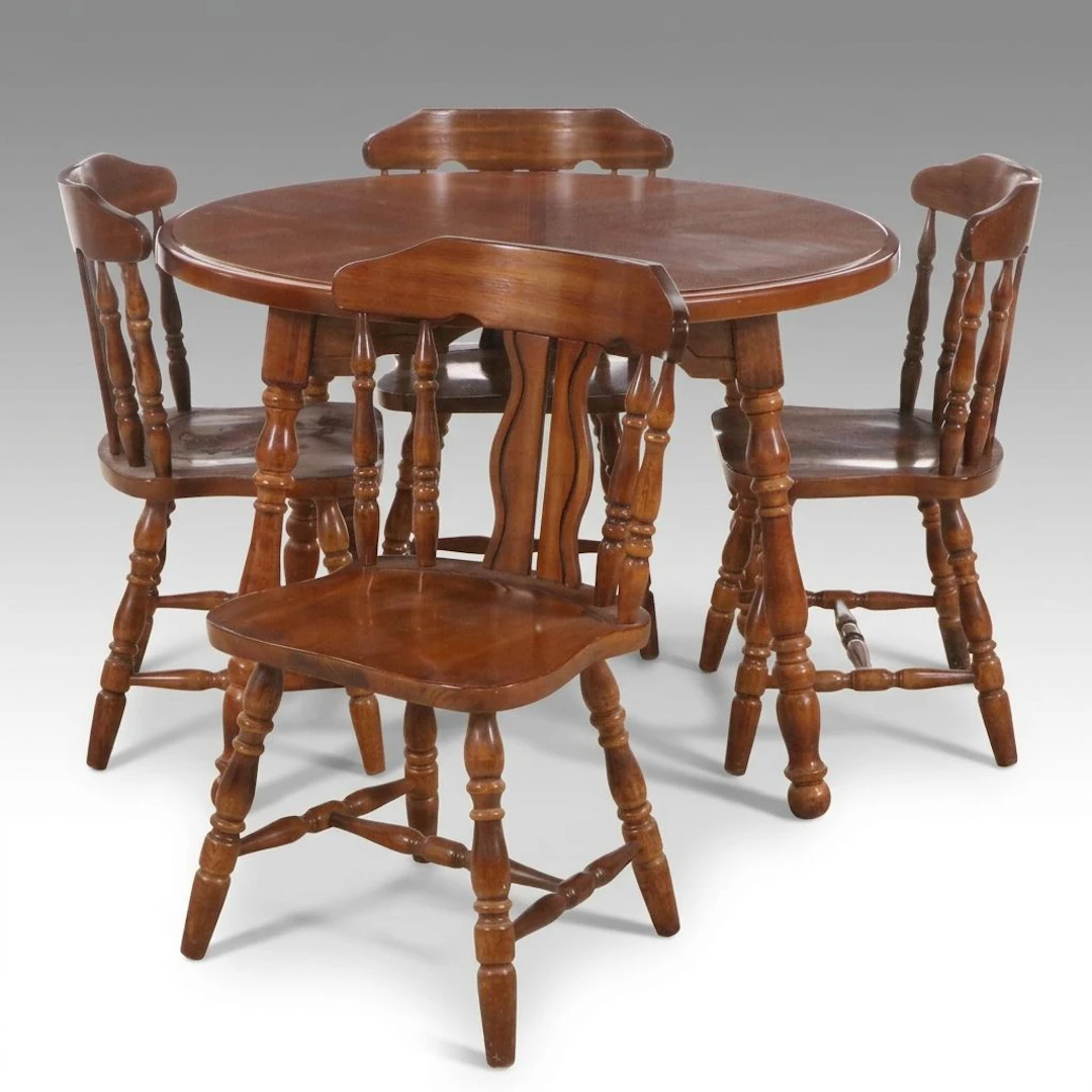 Roanoke Five-Piece Oak Dining Set, Late 20th Century