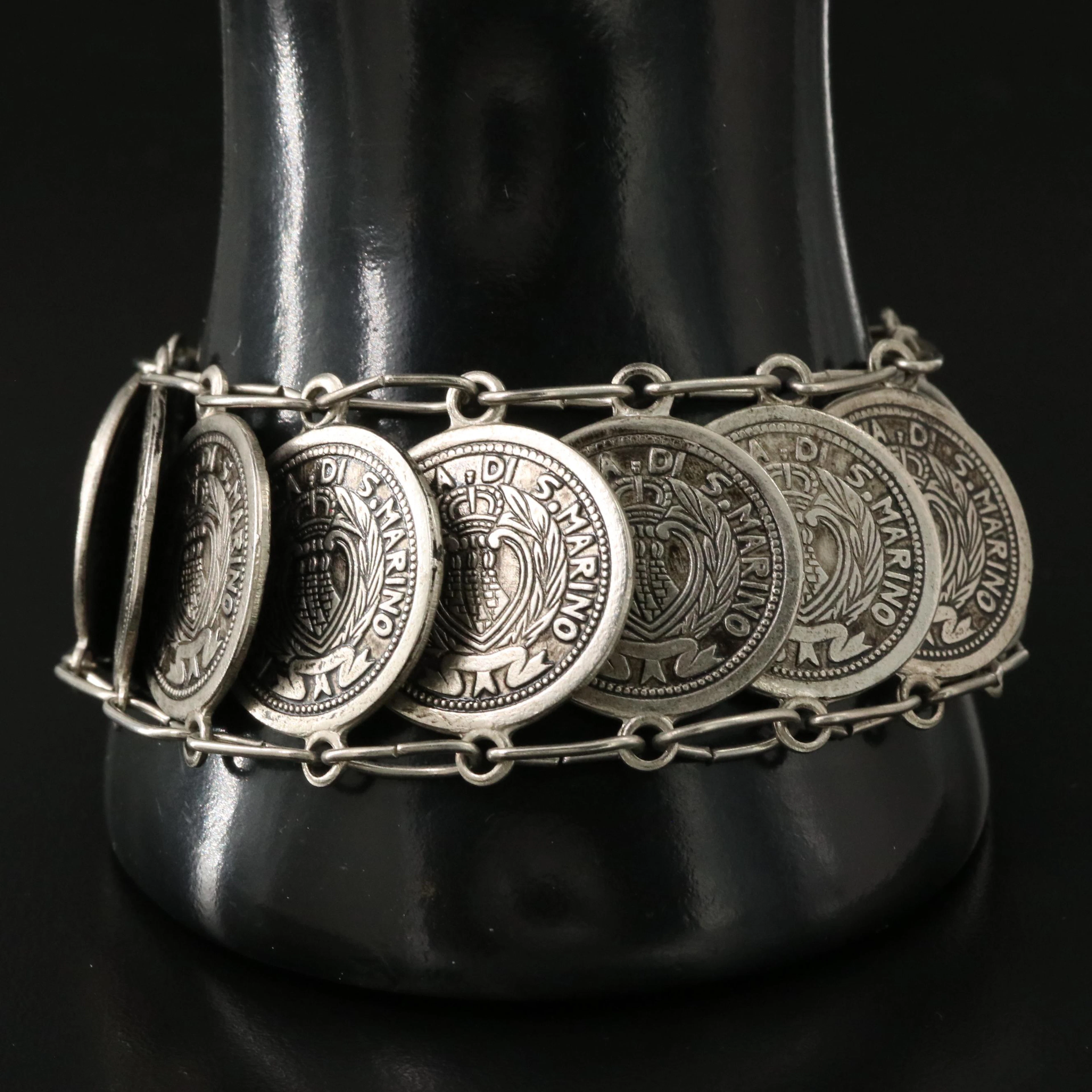 San Marino Souvenir Bracelet