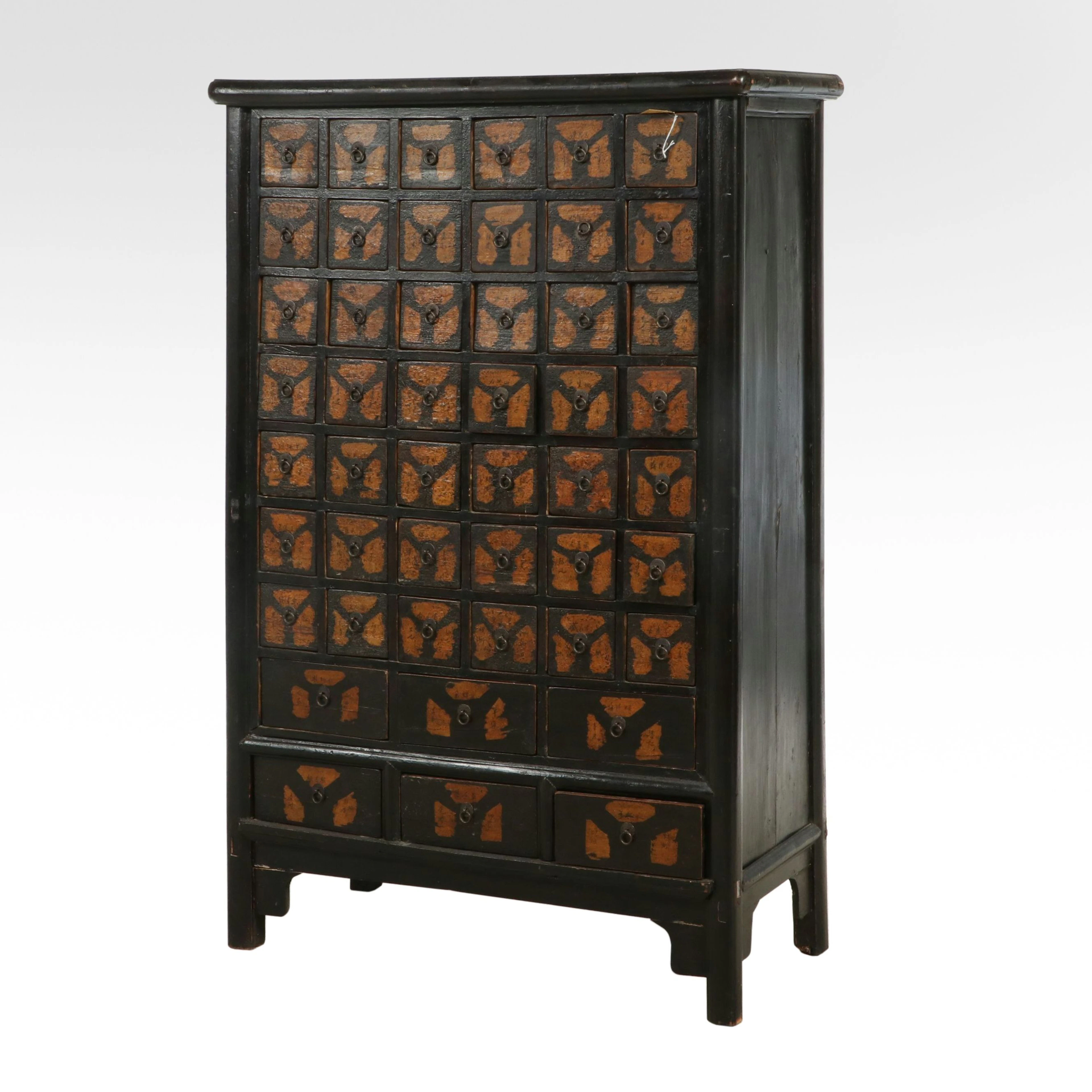 Chinese Shandong Province Qiu Wood Apothecary Medicine Cabinet
