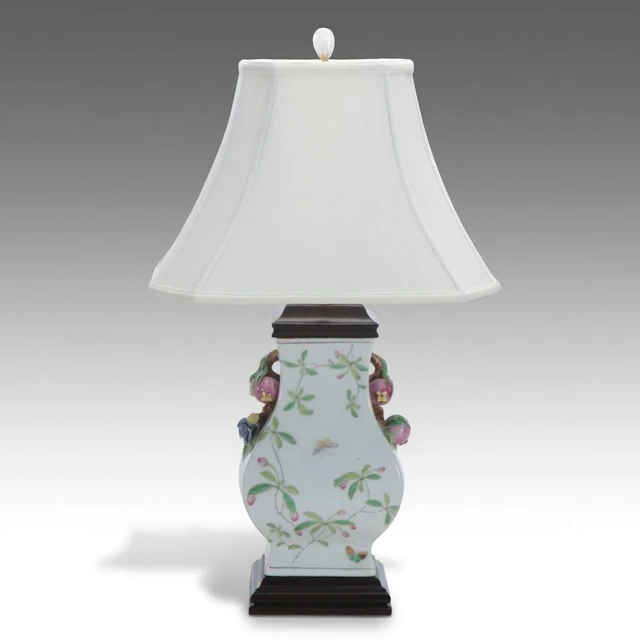 Chinese Porcelain and Pomegranate Handled Vase Table Lamp