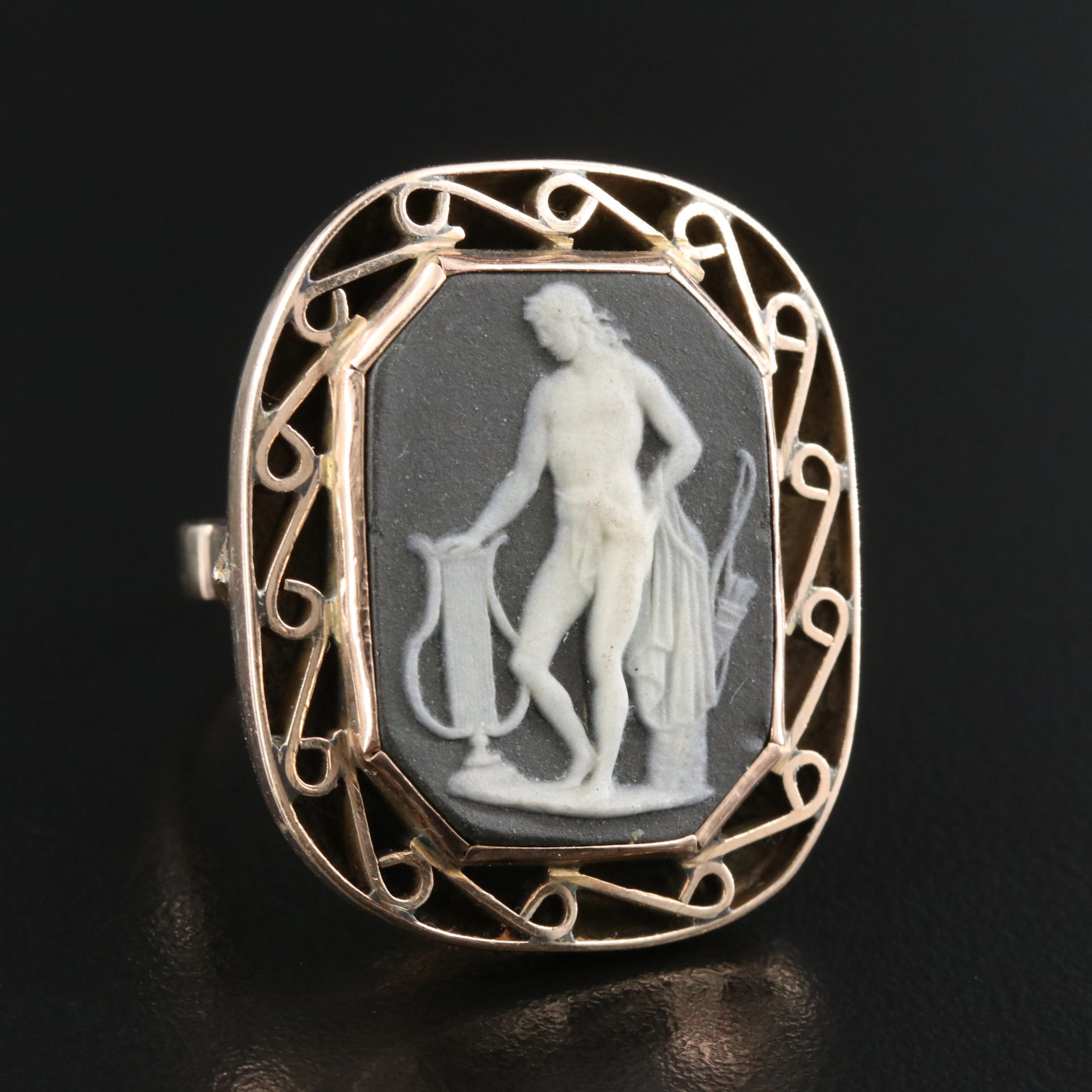 Vintage 10K Wedgwood Jasperware Cameo Ring