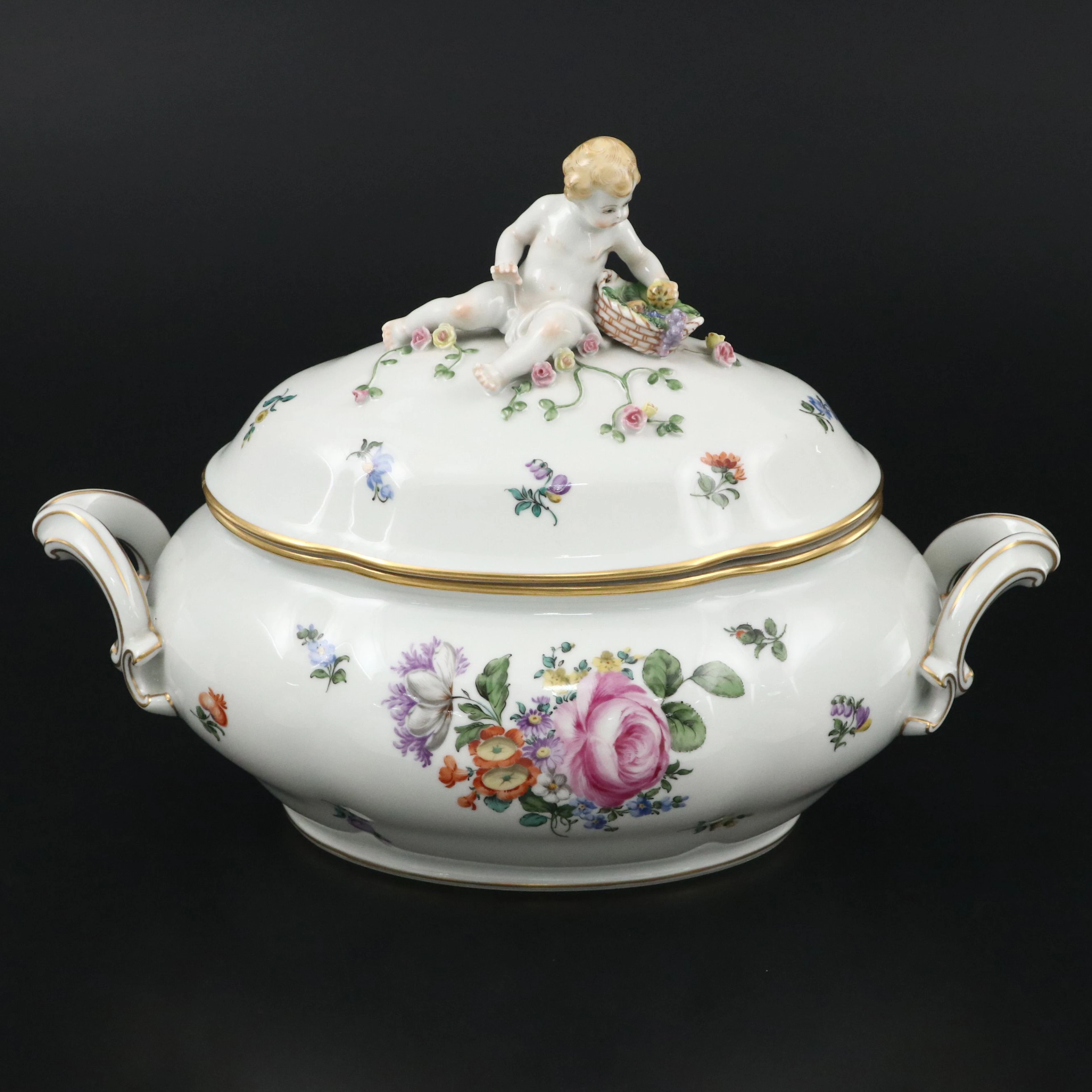 Augarten Wien German Porcelain Floral Lidded Tureen, Early 20th Century