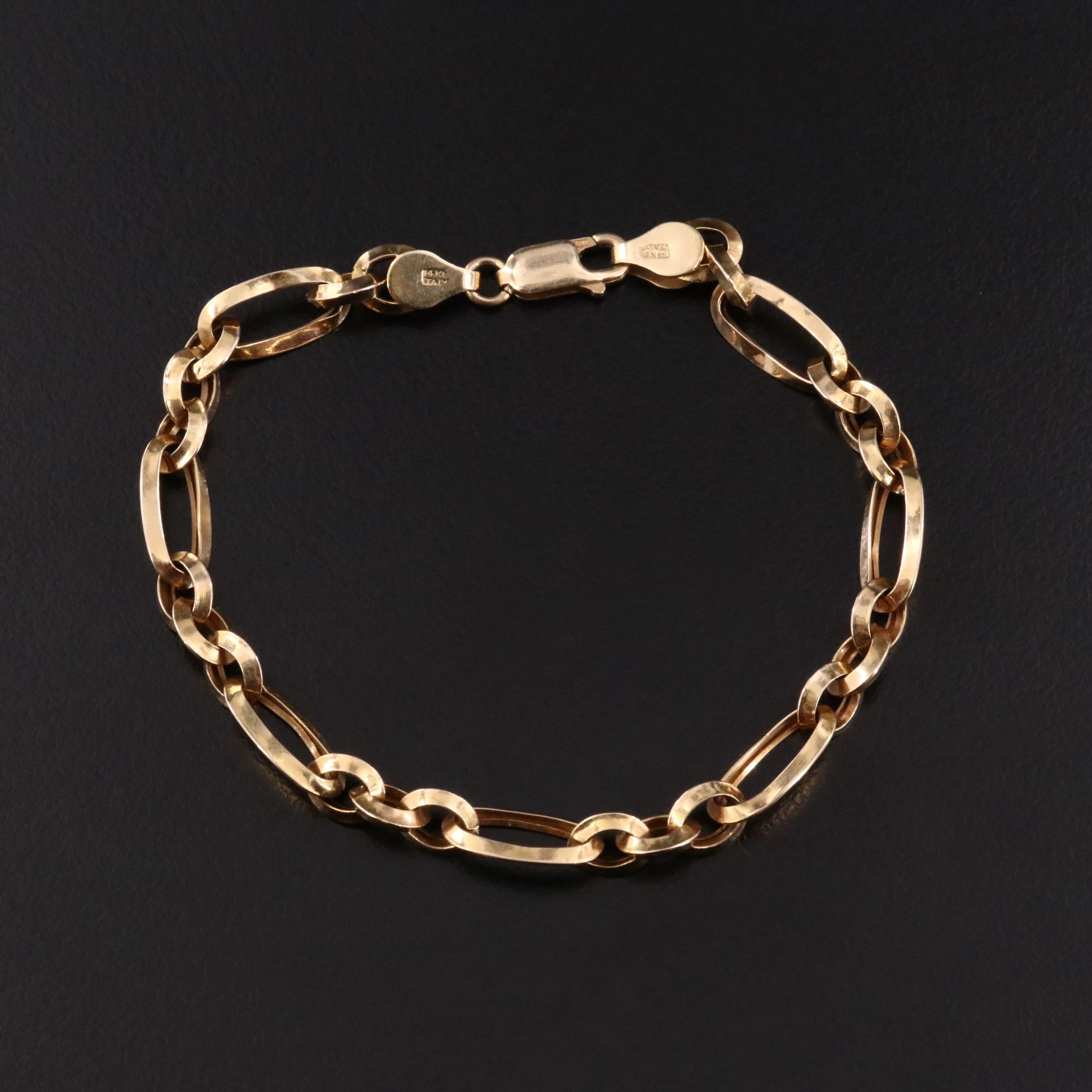 14K Knife-Edge Figaro Chain Bracelet