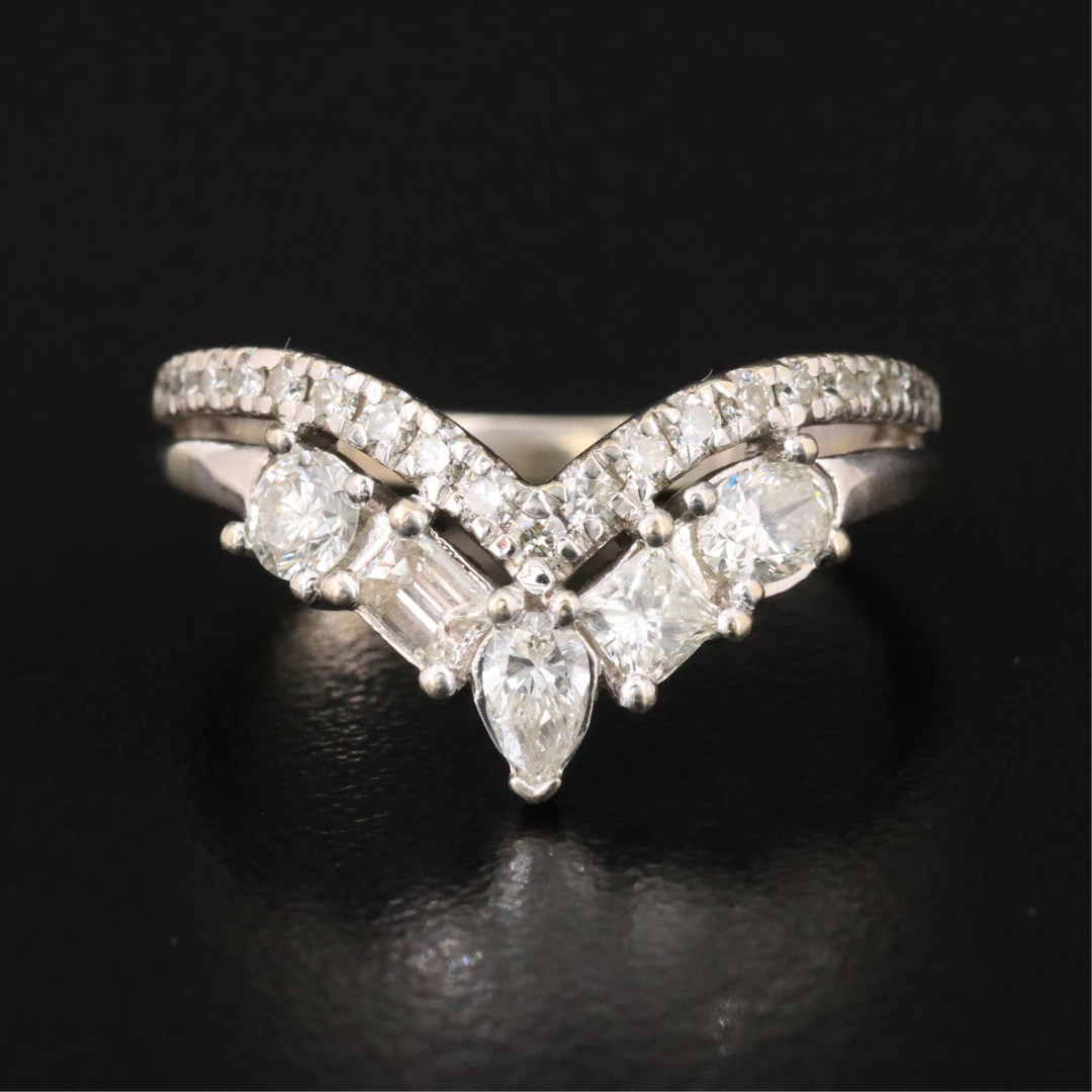 10K 1.05 CTW Diamond Chevron Ring