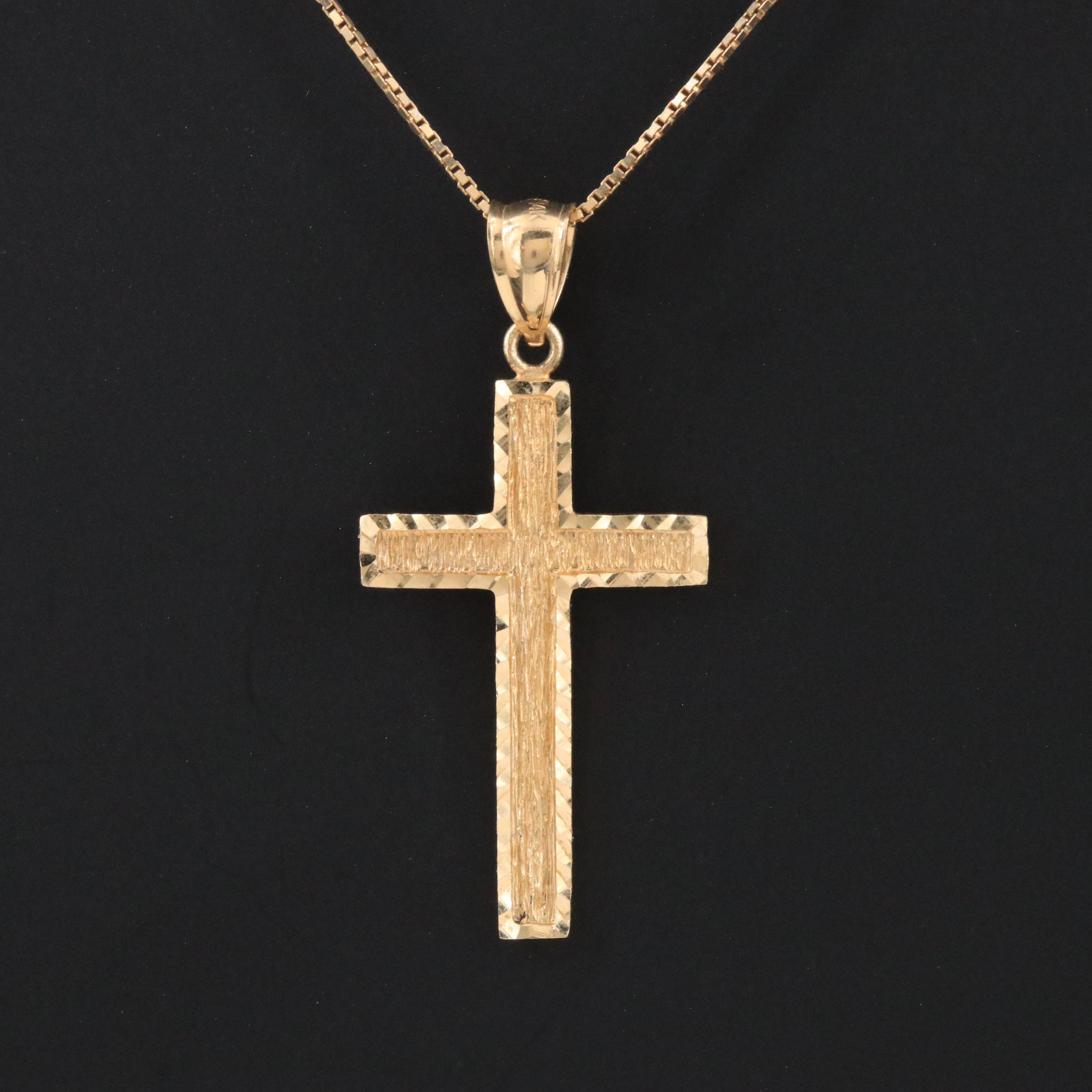 14K Cross Pendant Necklace