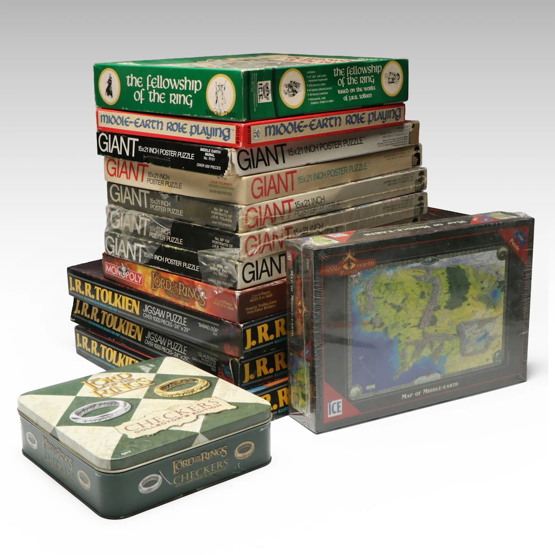 Lord of the Rings Board Games, Puzzles and Posters Incl. "Checkers"
