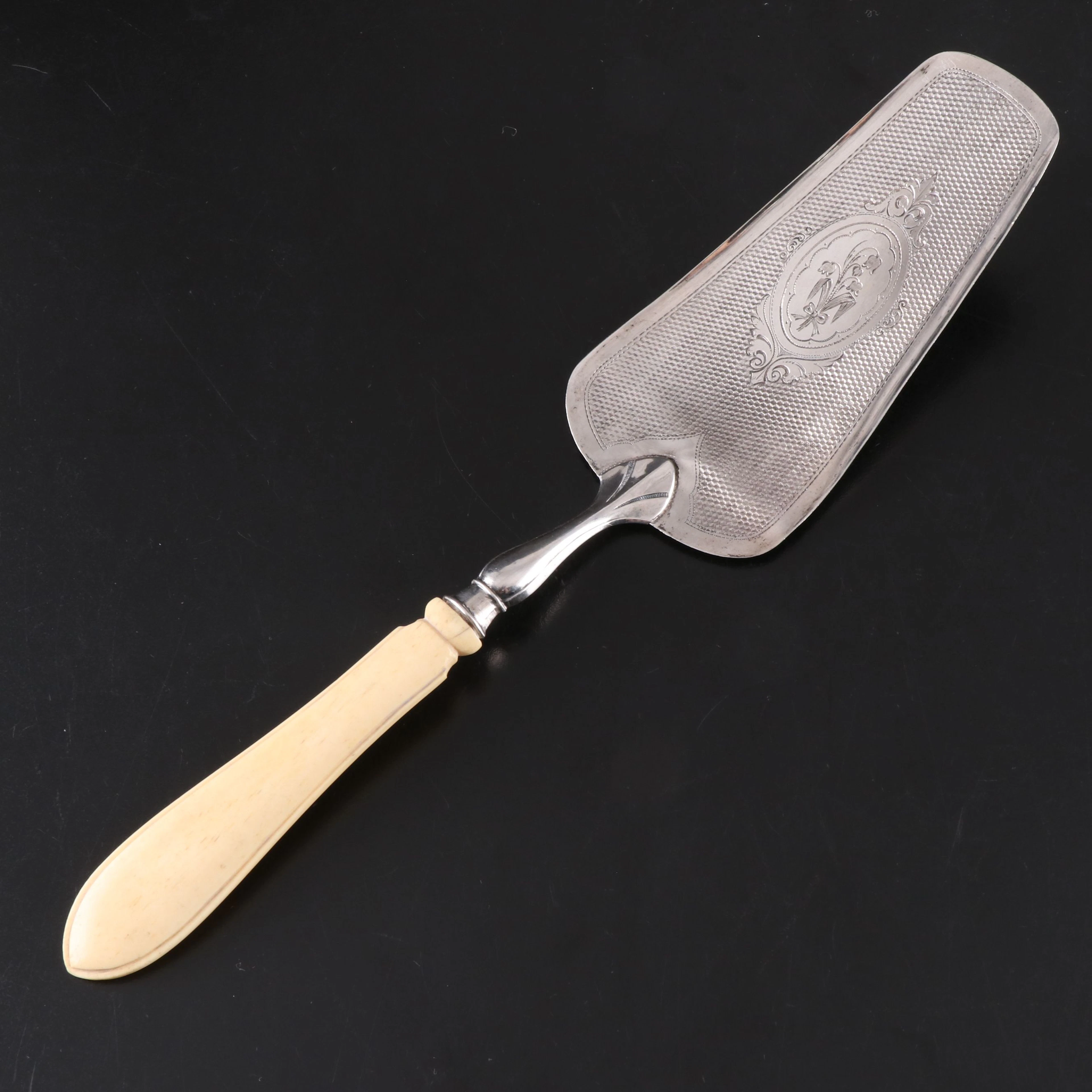 800 Silver and Bone Handled Pie Server, Antique