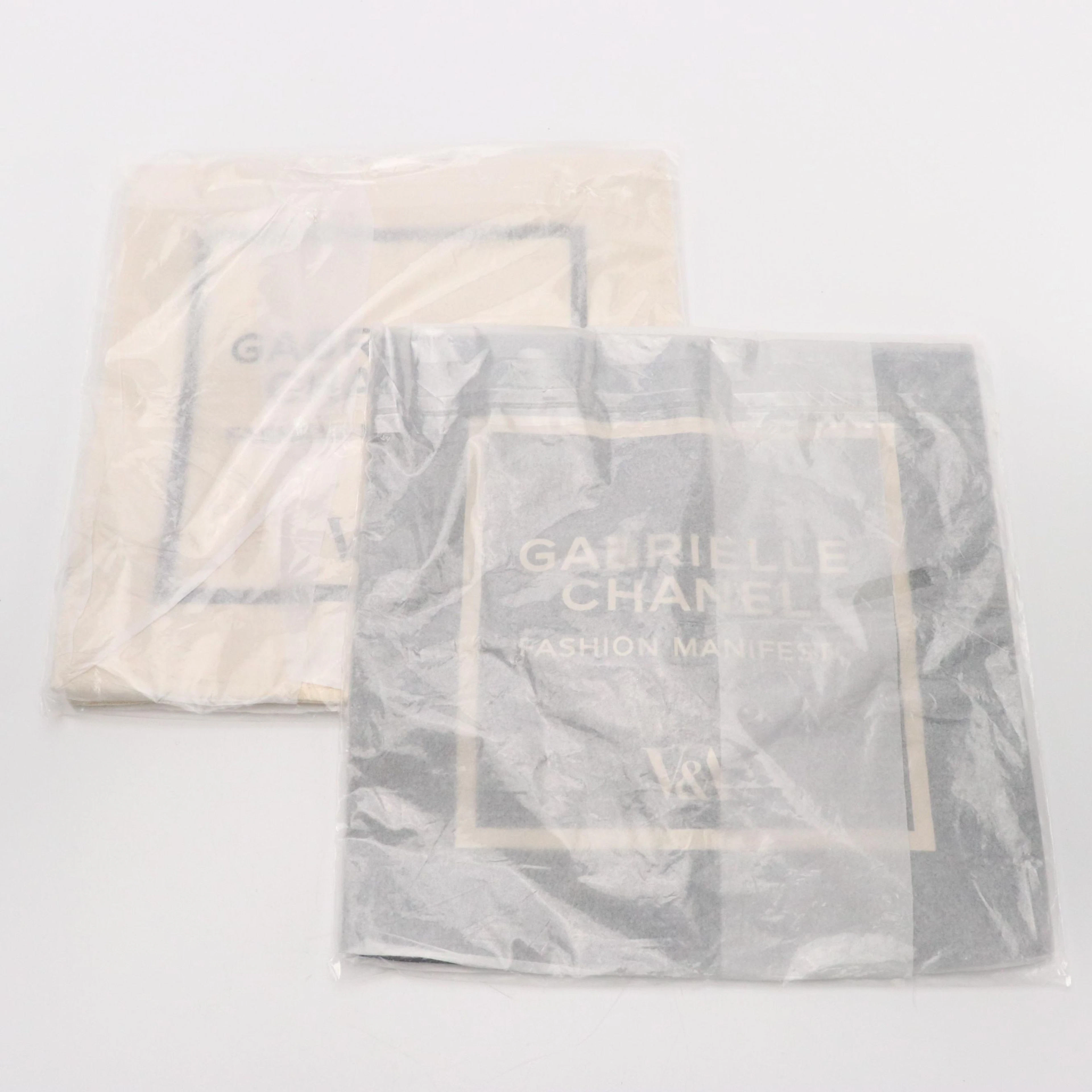 Gabrielle Chanel Fashion Manifesto V & A Exhibition Cotton Canvas Totes