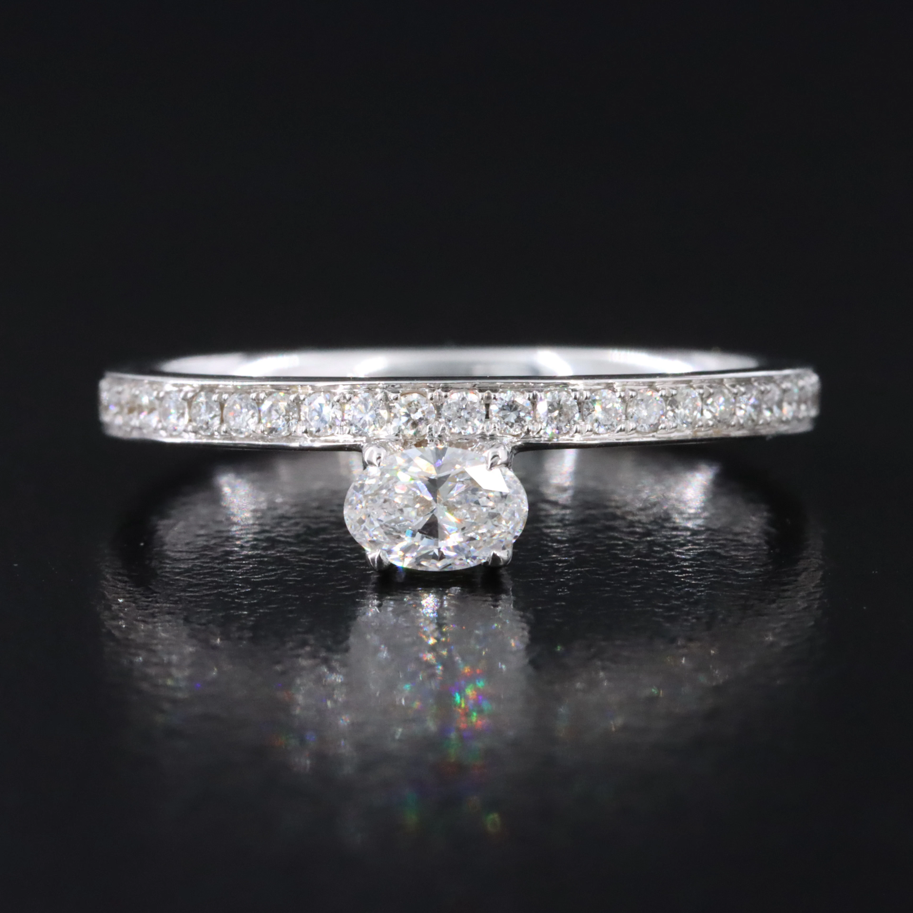 18K 0.45 CTW Diamond Ring