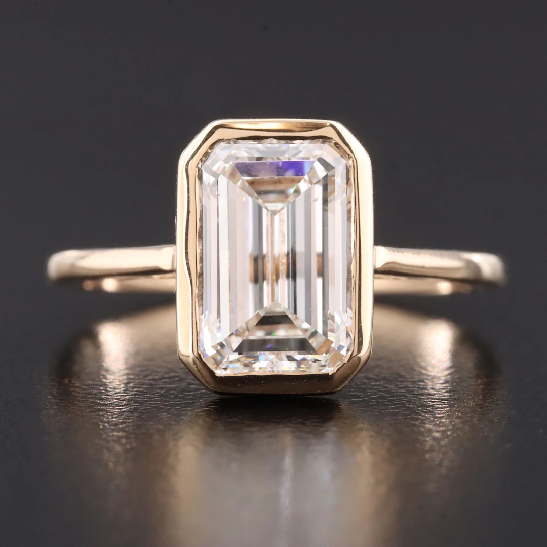 14K 2.50 CT Lab Grown Diamond Solitaire Ring with IGI Report