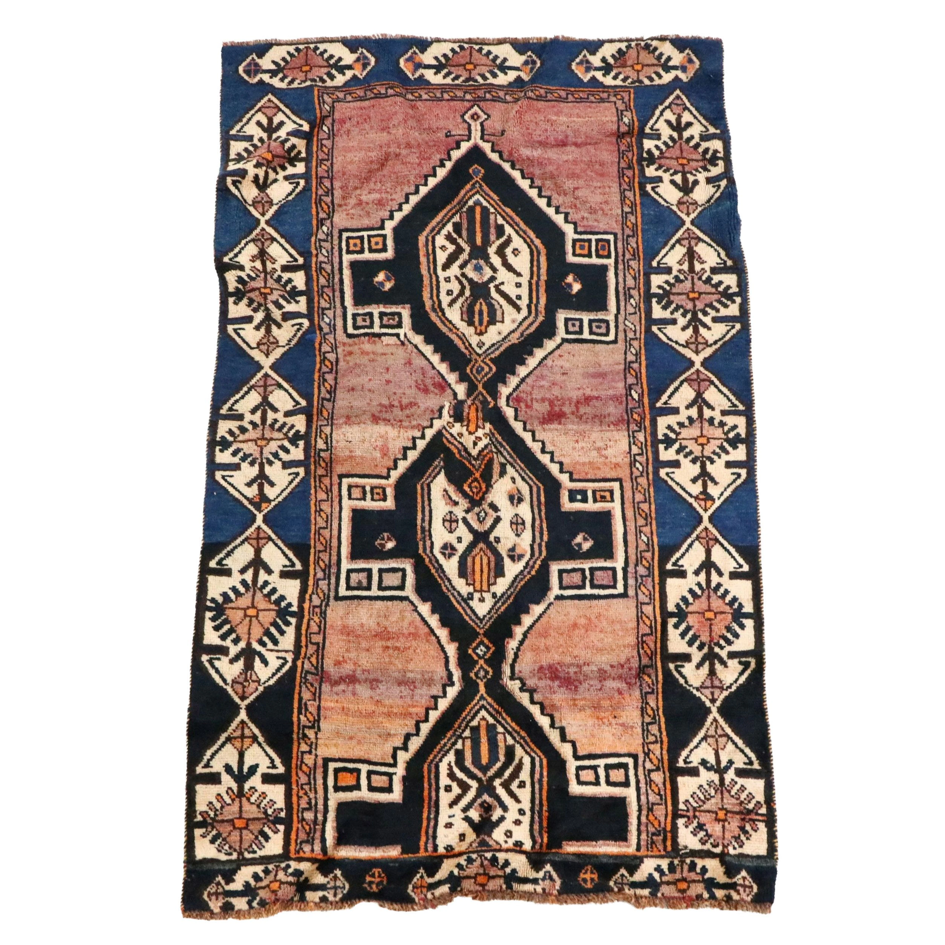 3'8 x 6'7 Hand-Knotted Persian Shiraz Area Rug