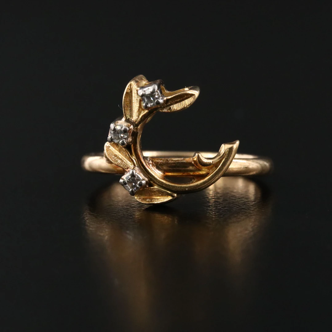 18K 0.05 CTW Diamond Ring