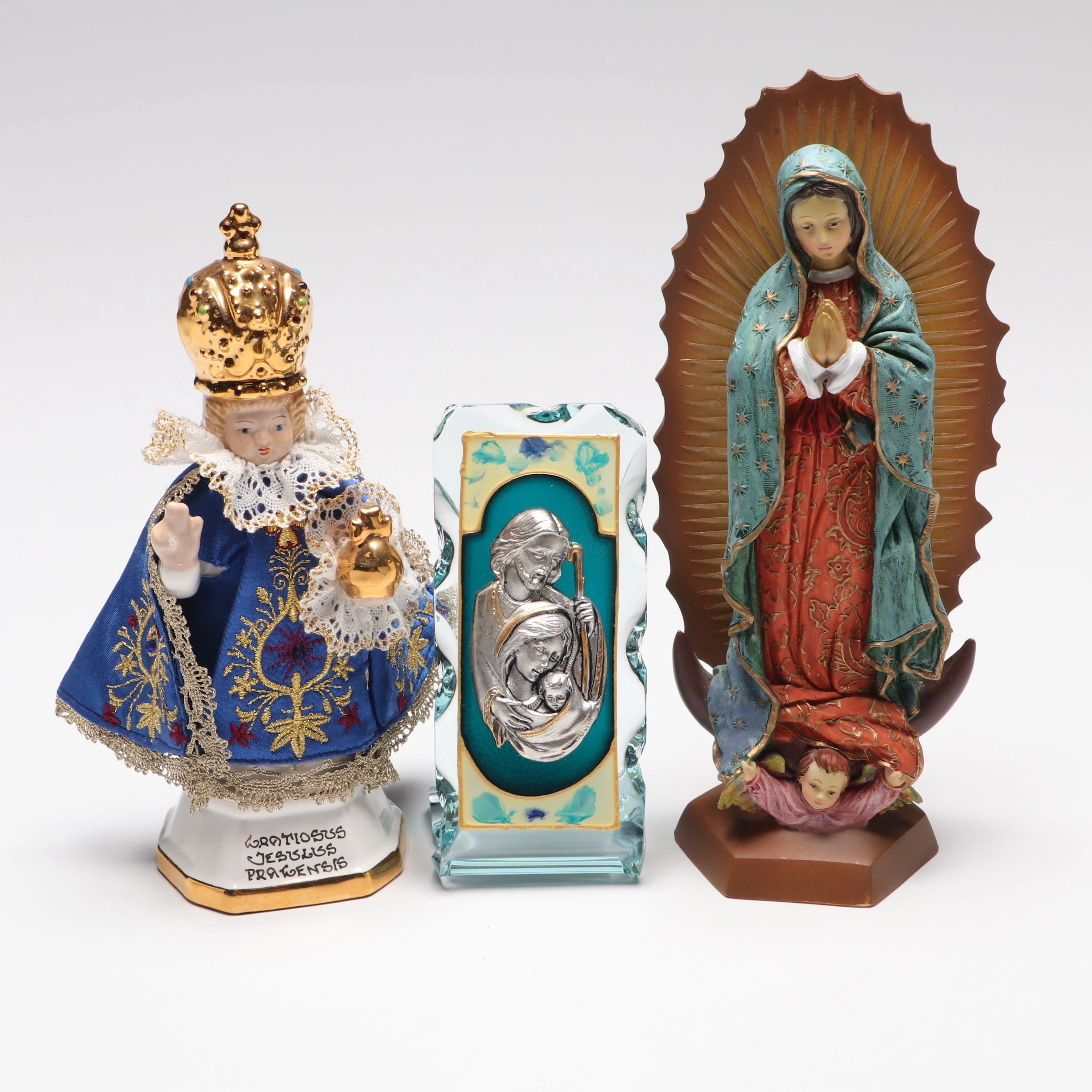 Czech Infant Jesus of Prague Ceramic Figure with More Religious Décor