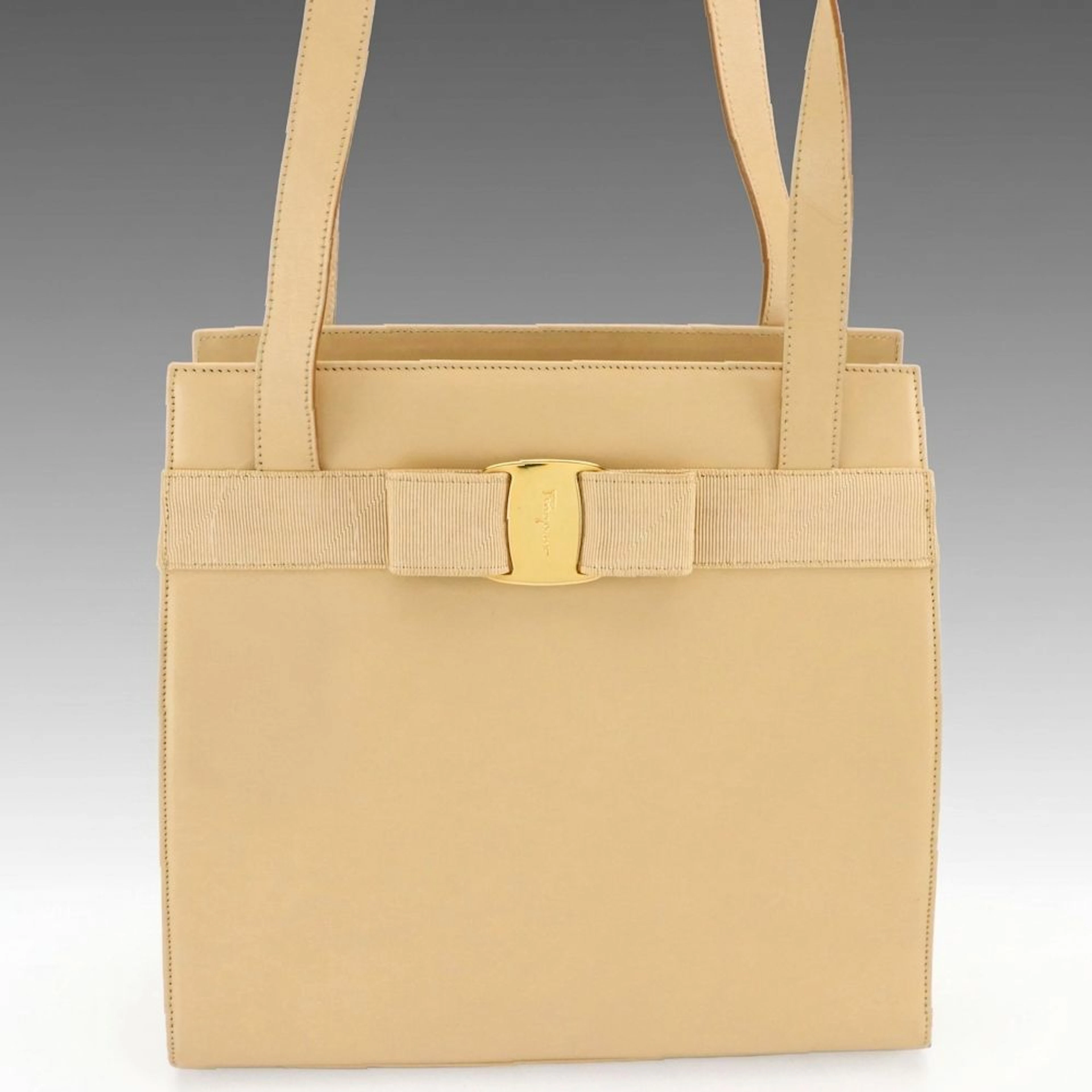 Salvatore Ferragamo Vara Bow Shoulder Bag in Tan Leather