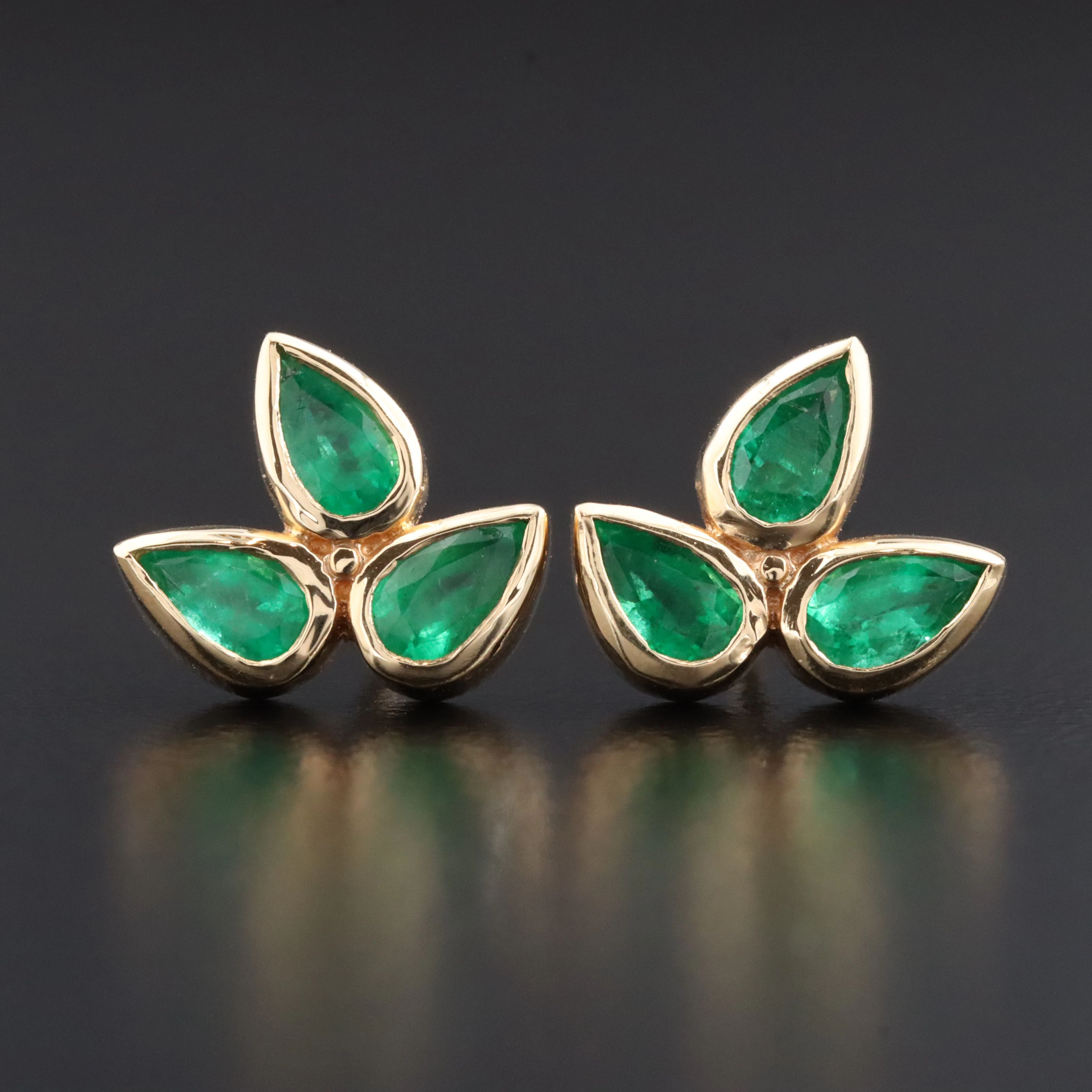 Anzie 14K Emerald Bouquet Fleur de Lis Stud Earrings