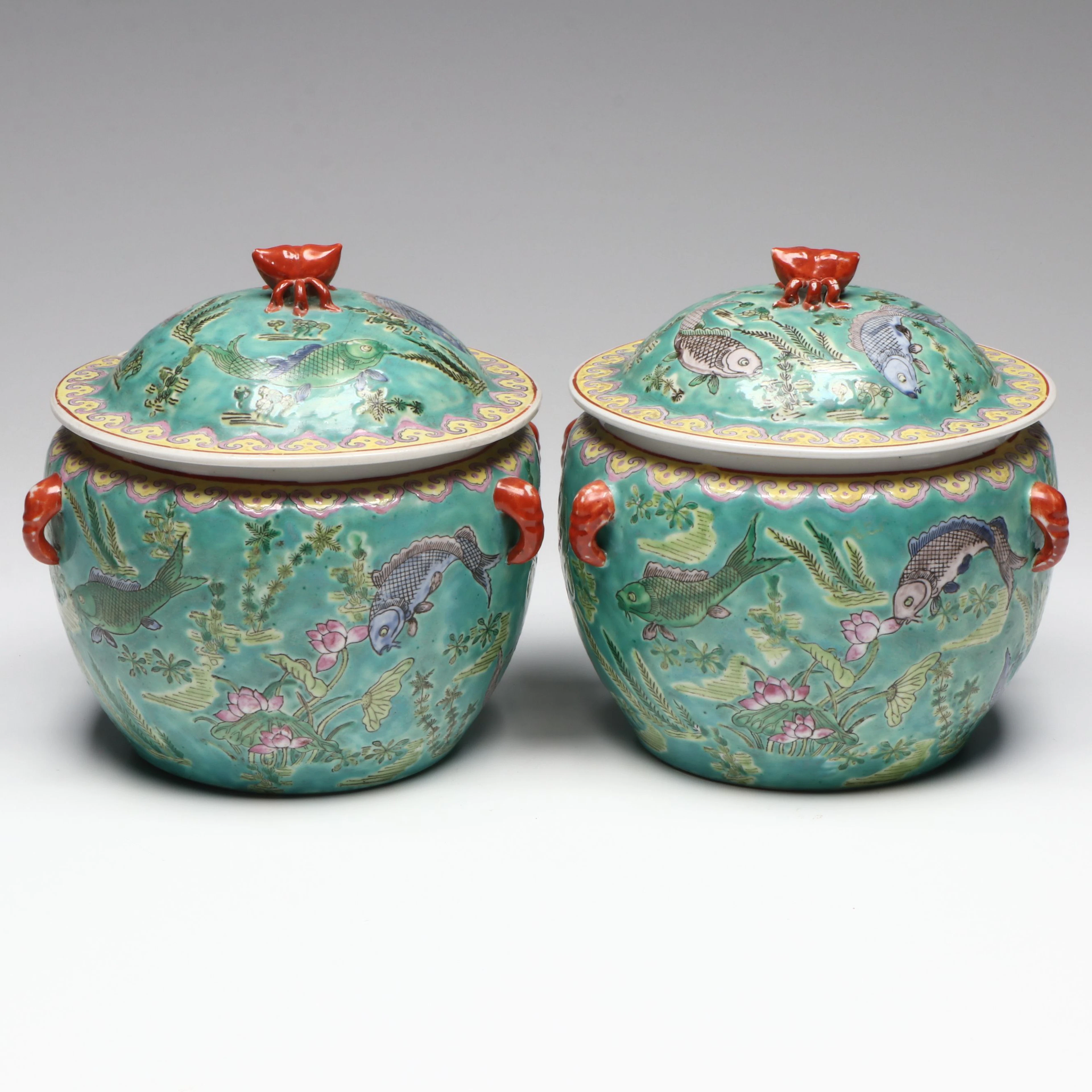 Chinese Porcelain Polychrome Kamcheng Lidded Jars