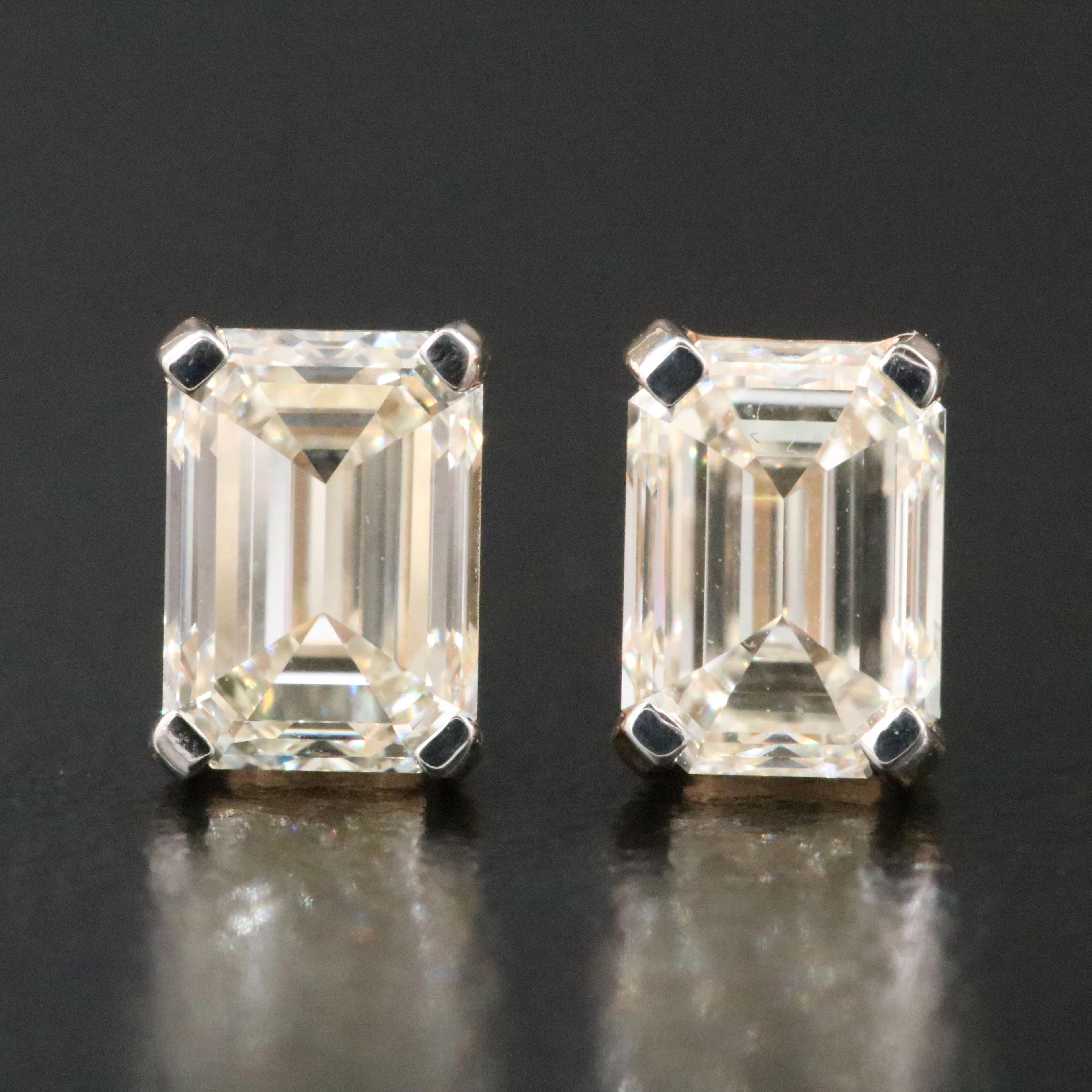 14K 1.60 CTW Internally Flawless Diamond Stud Earrings