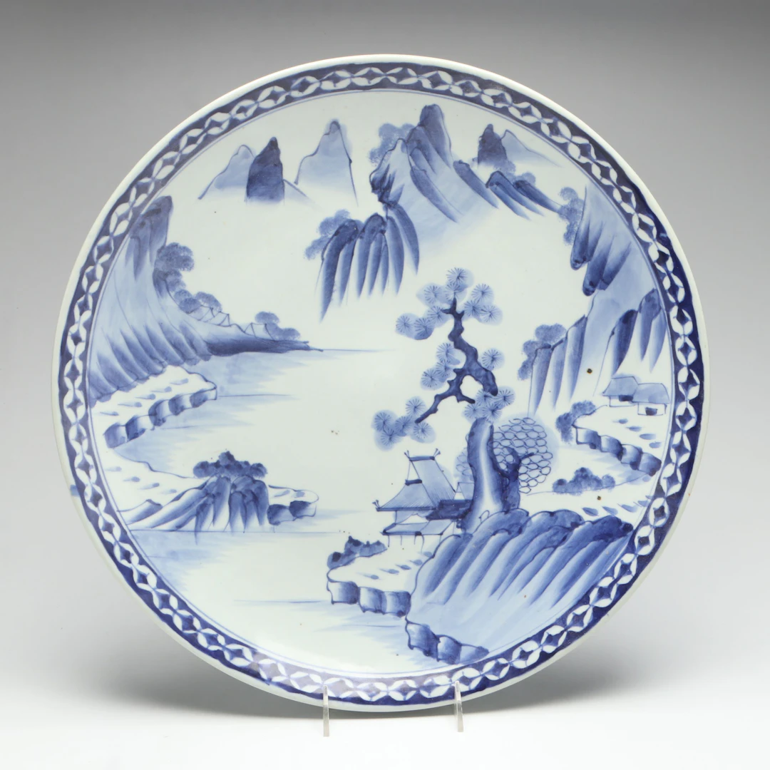 Chinese Blue on White Landscape Porcelain Round Tray